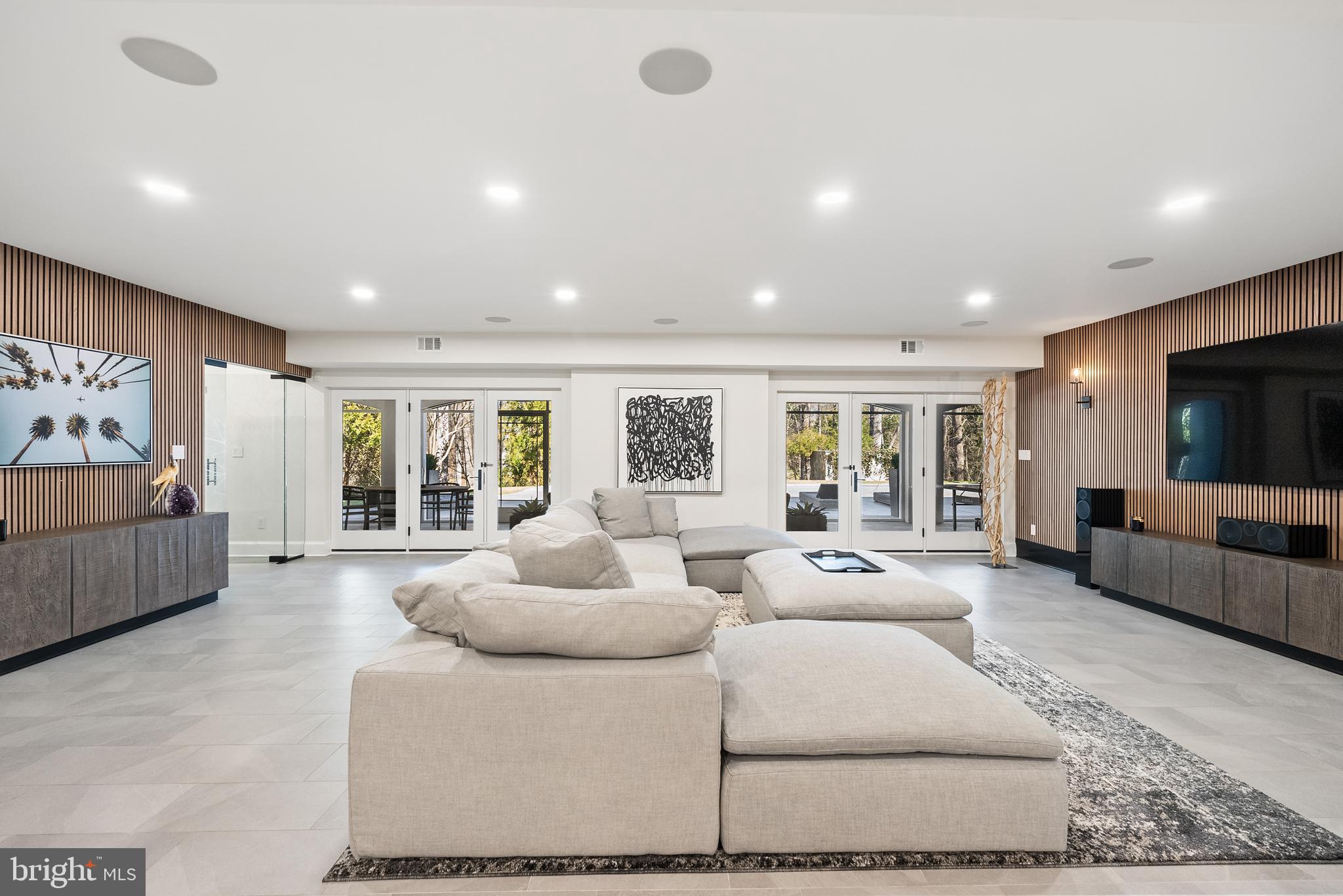 6470 KEDLESTON COURT