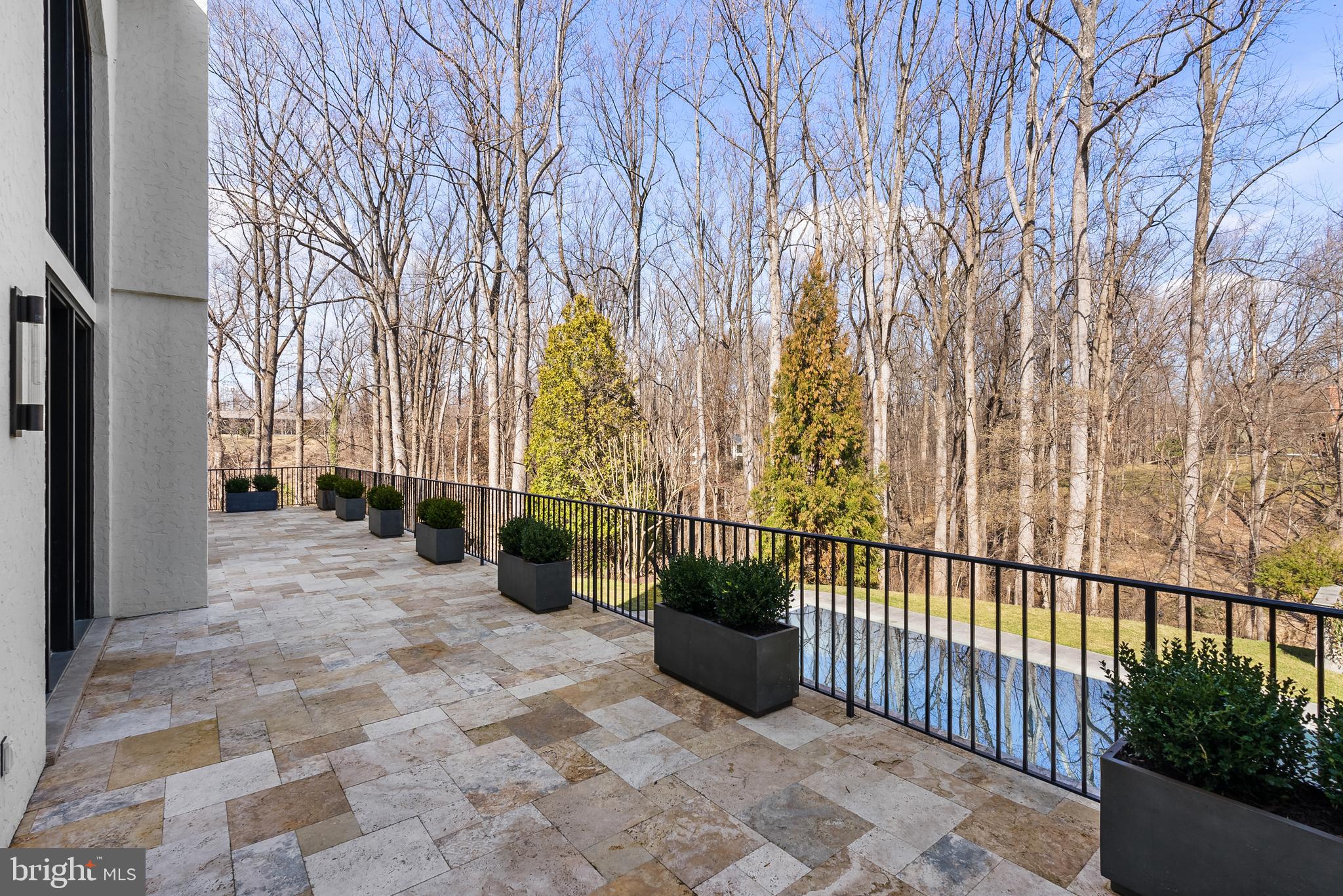 6470 KEDLESTON COURT