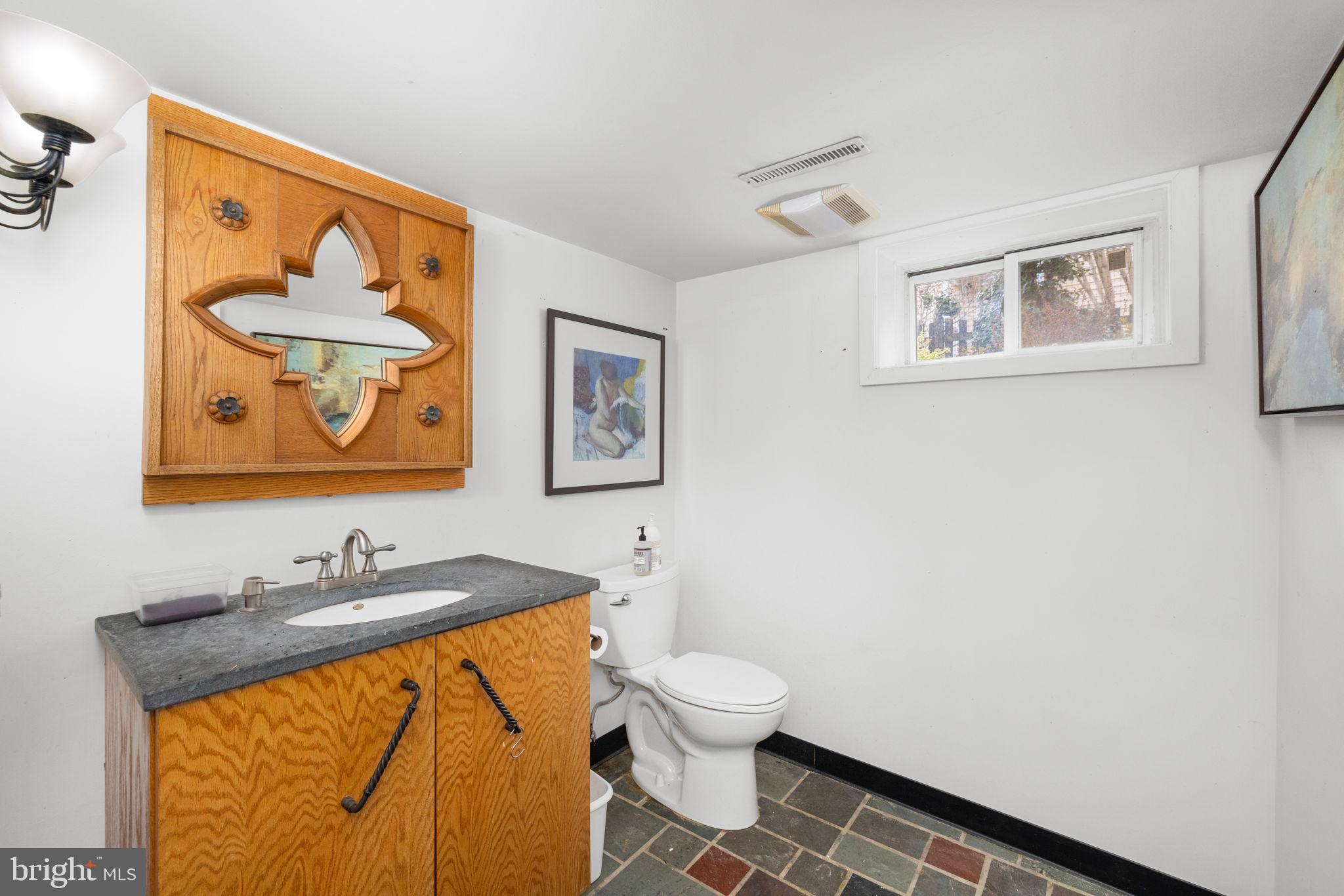 345 CHURCH STREET NE