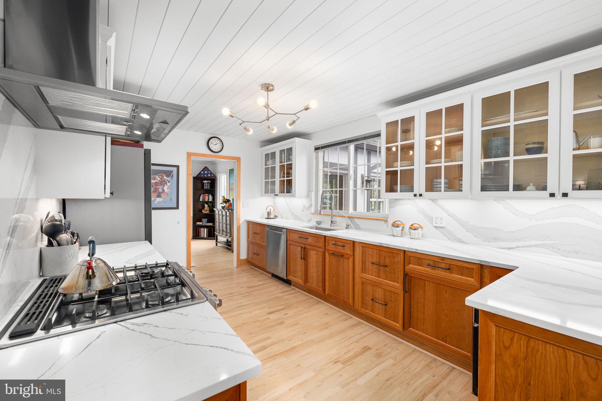 345 CHURCH STREET NE