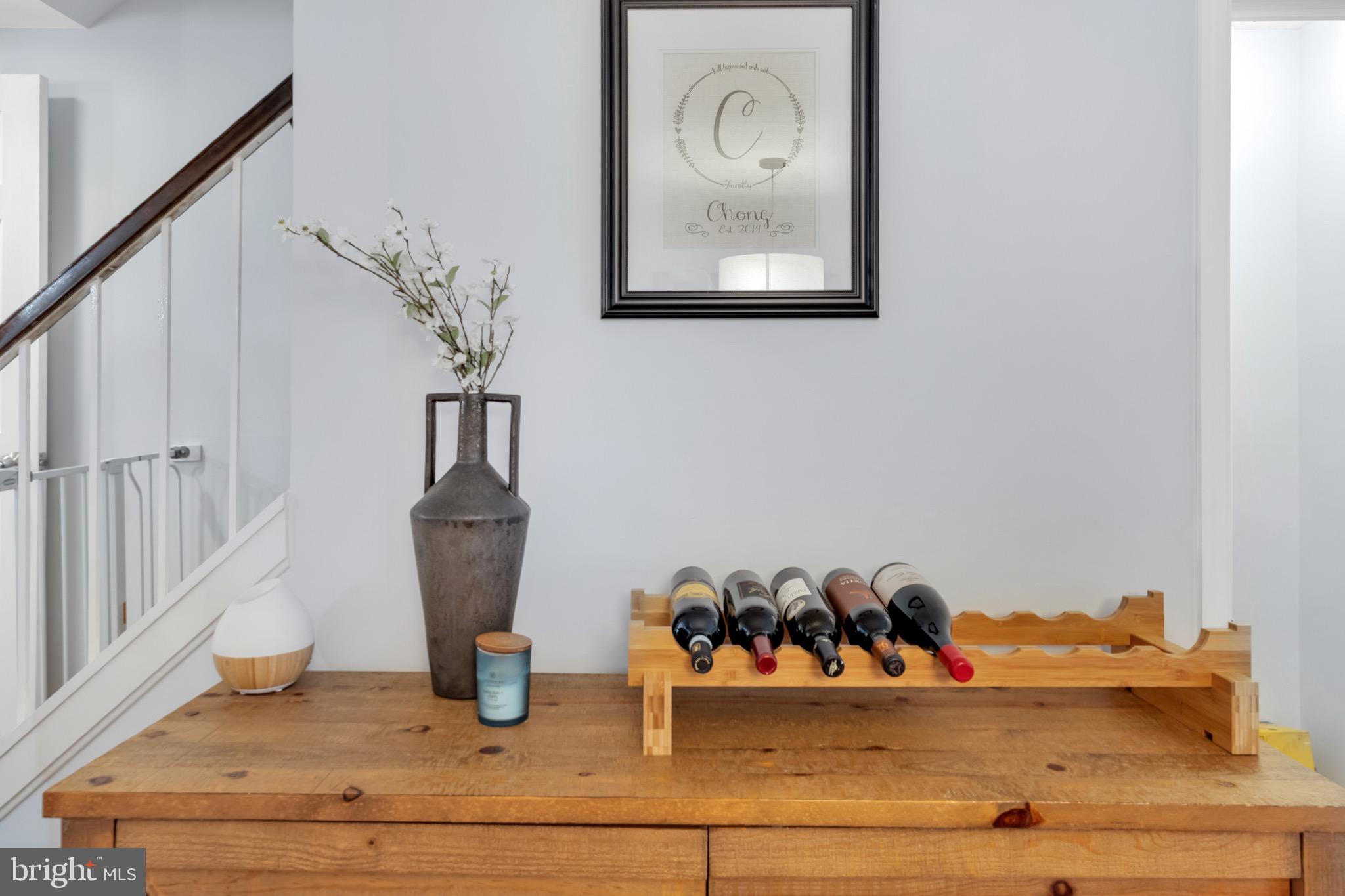 7033 SOLOMON SEAL COURT