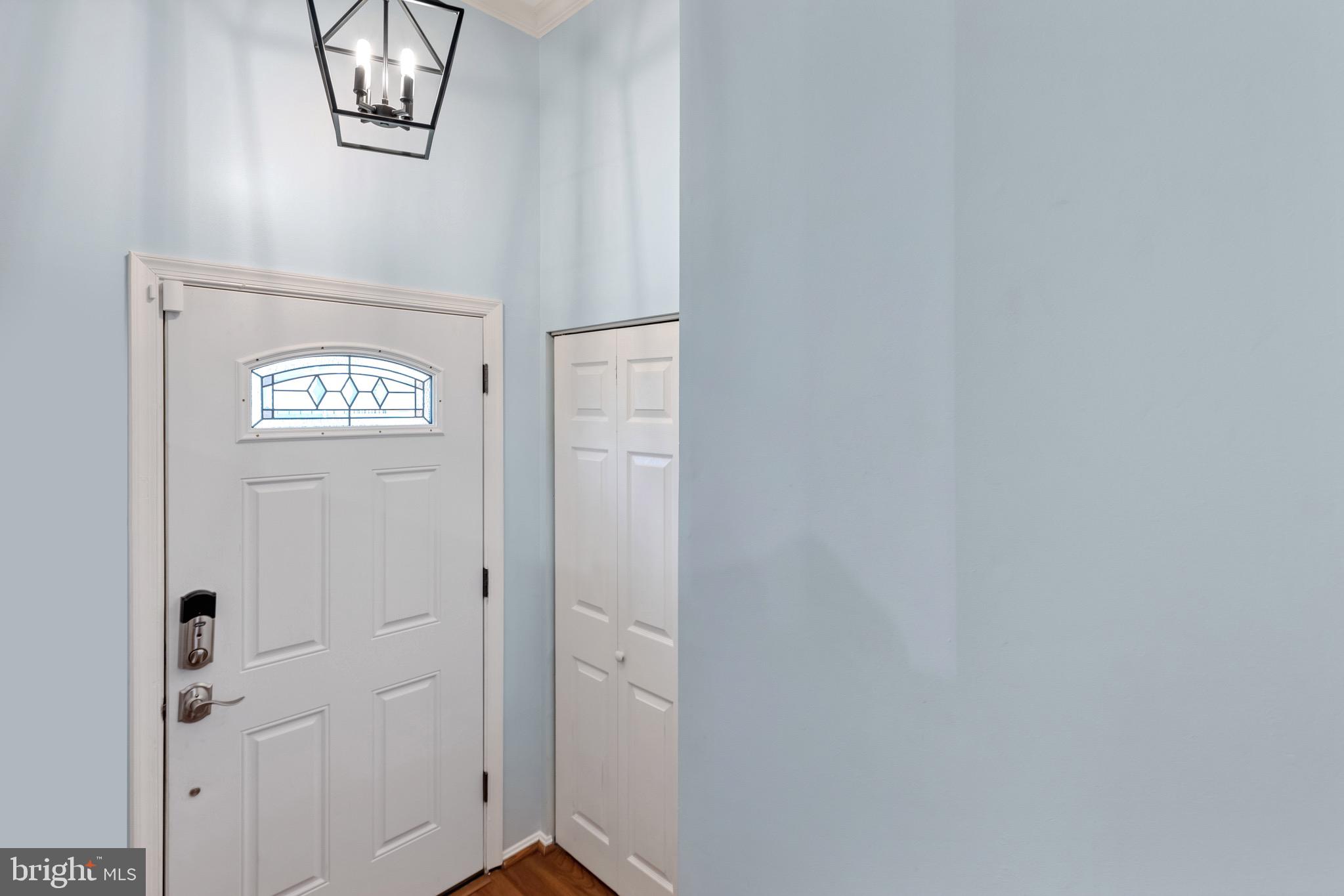 7033 SOLOMON SEAL COURT