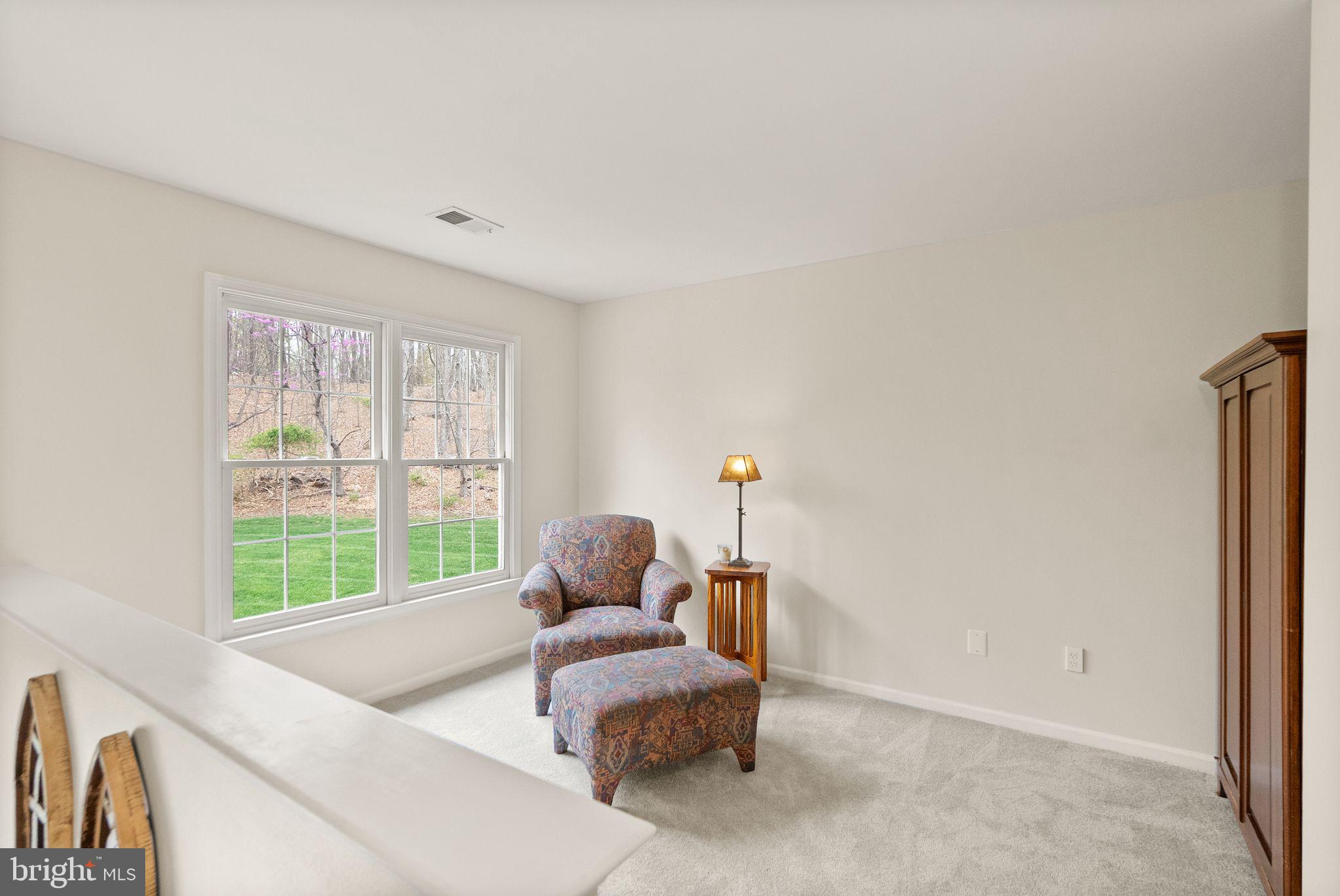 11820 POPES HEAD ROAD