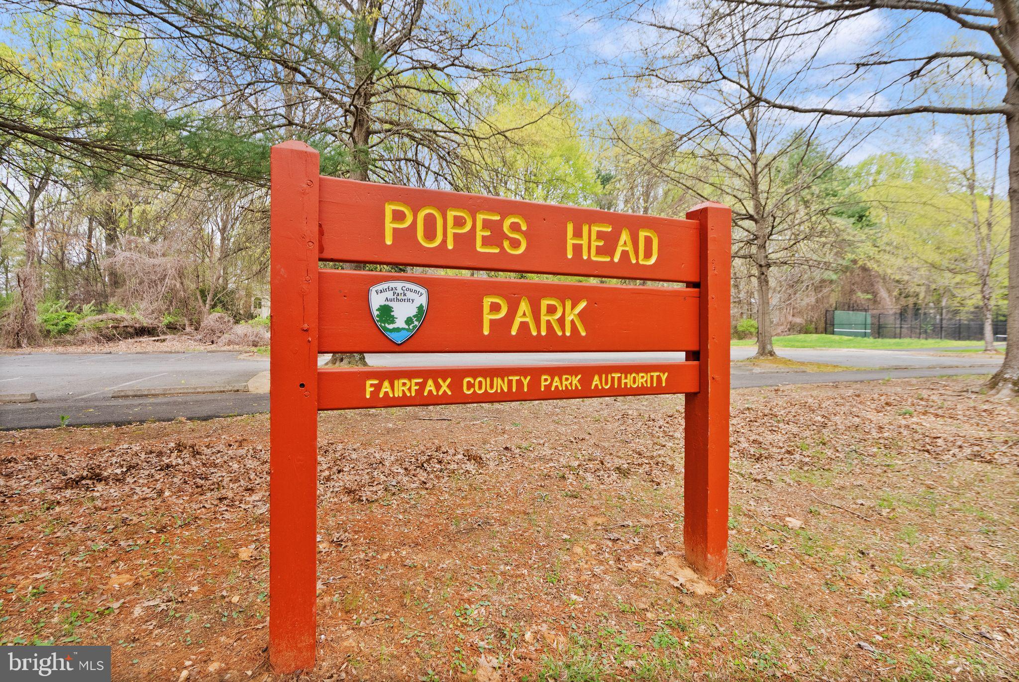 11820 POPES HEAD ROAD