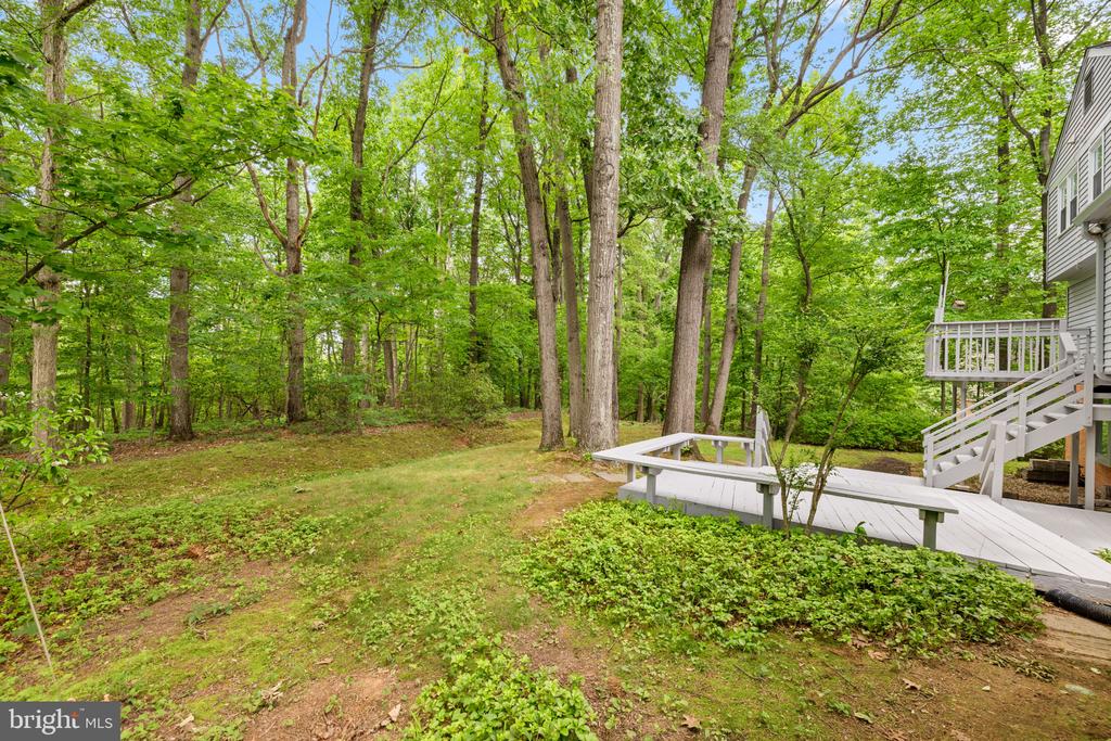 1517 SNUGHILL COURT