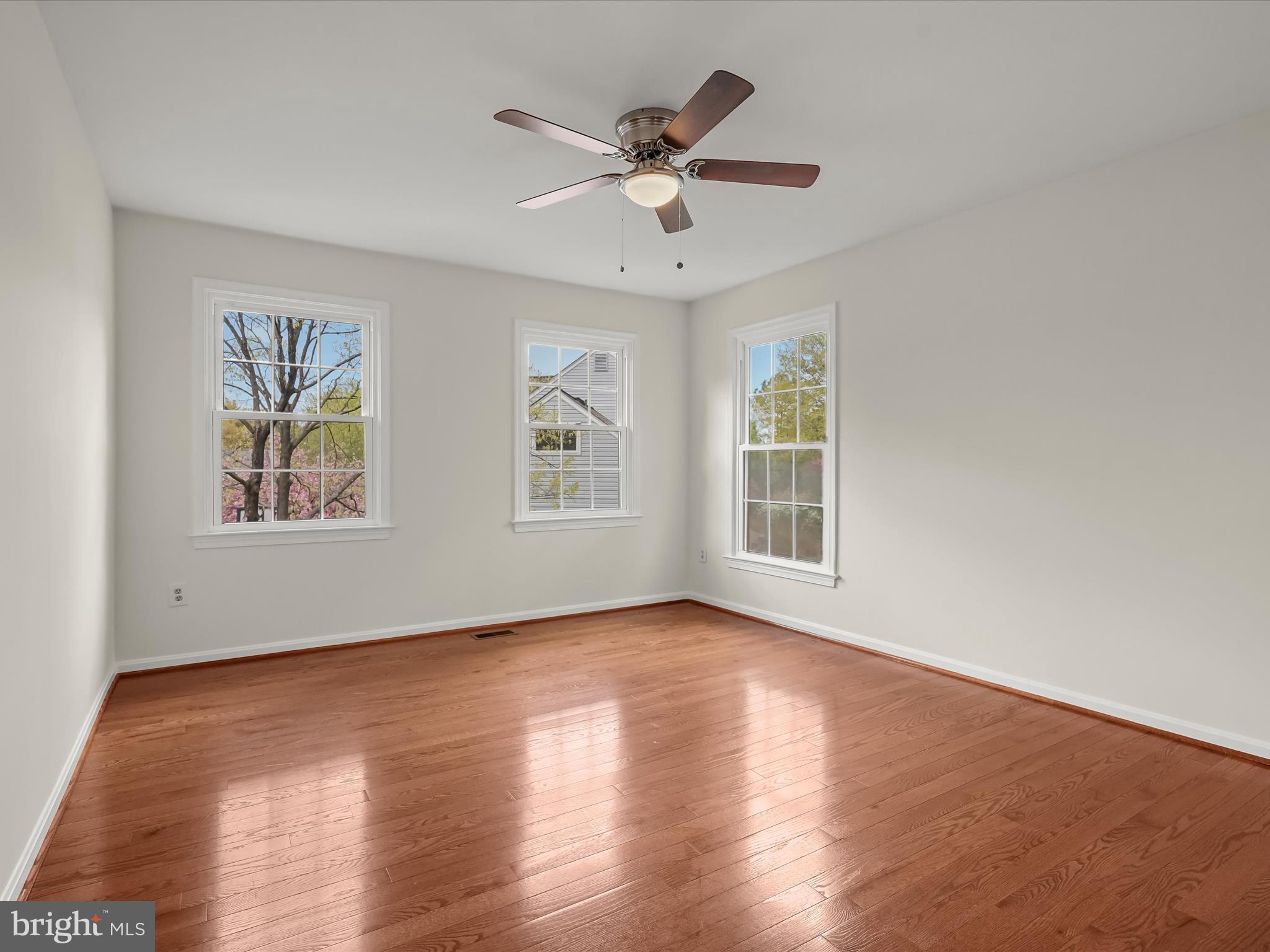 3281 LANEVIEW PLACE