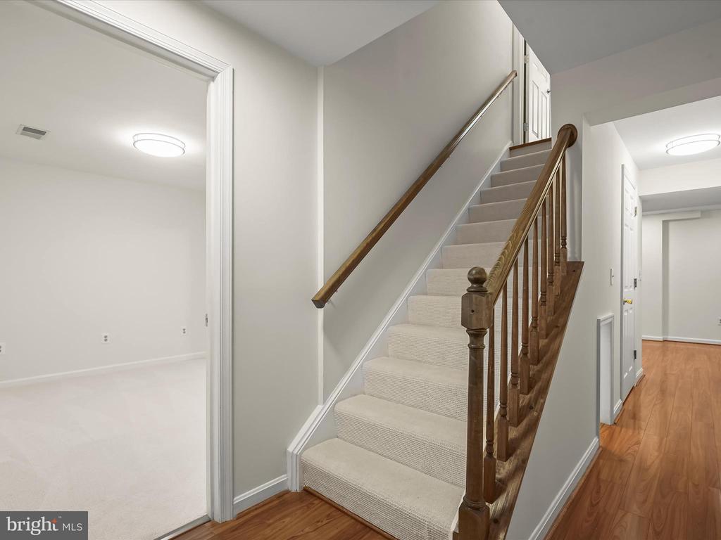 3281 LANEVIEW PLACE