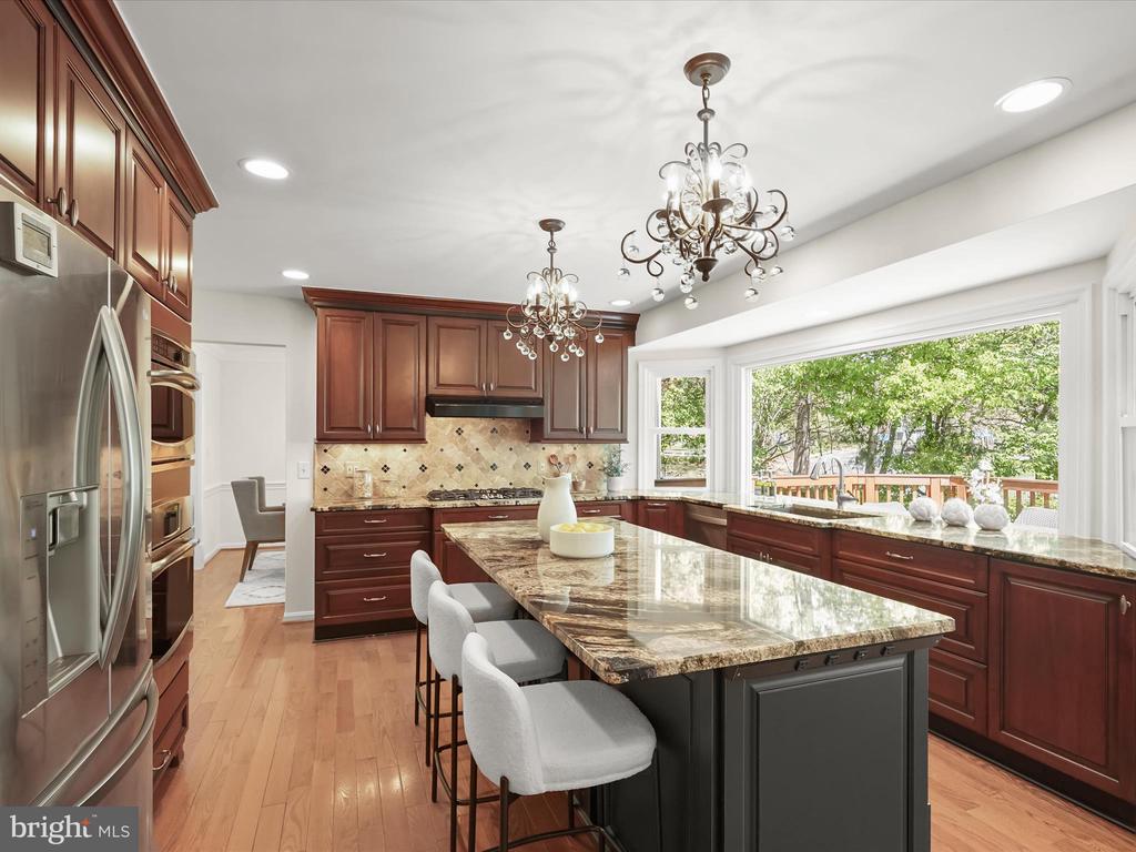 3281 LANEVIEW PLACE