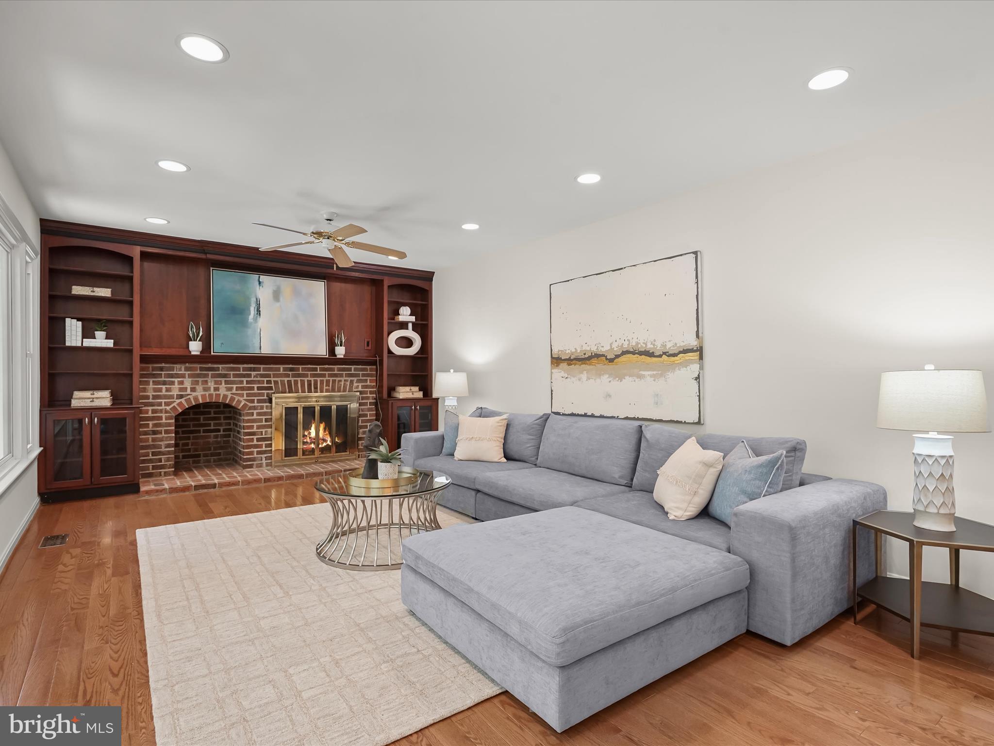 3281 LANEVIEW PLACE