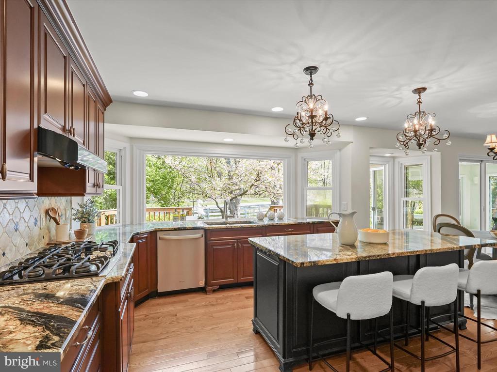 3281 LANEVIEW PLACE