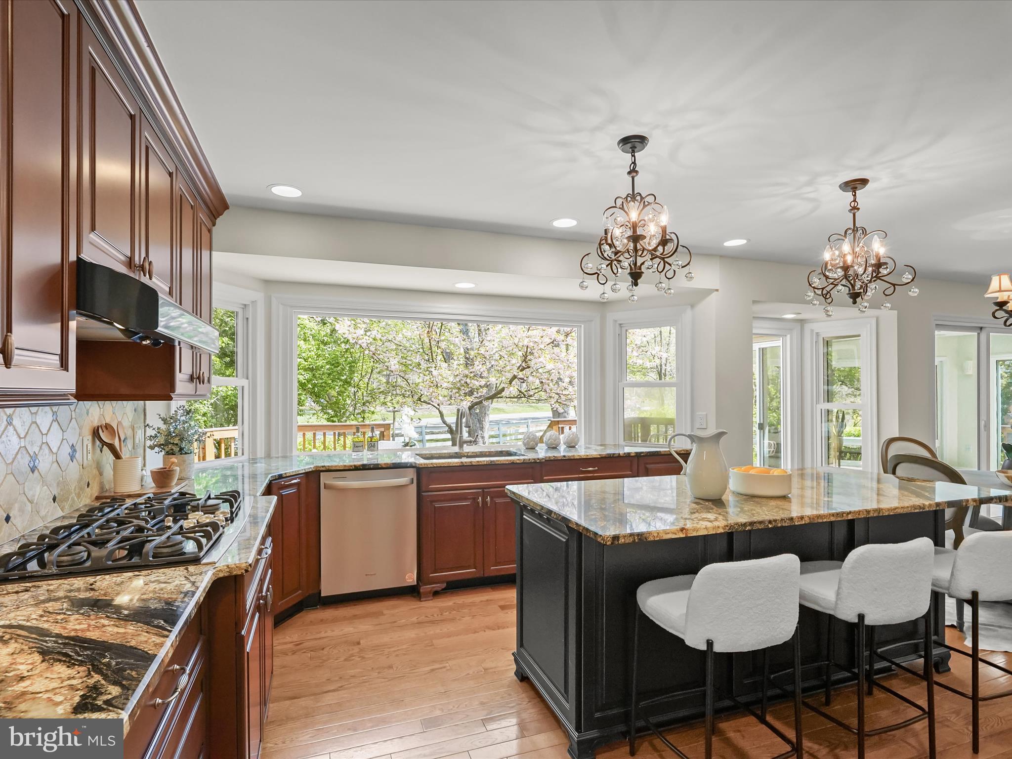 3281 LANEVIEW PLACE