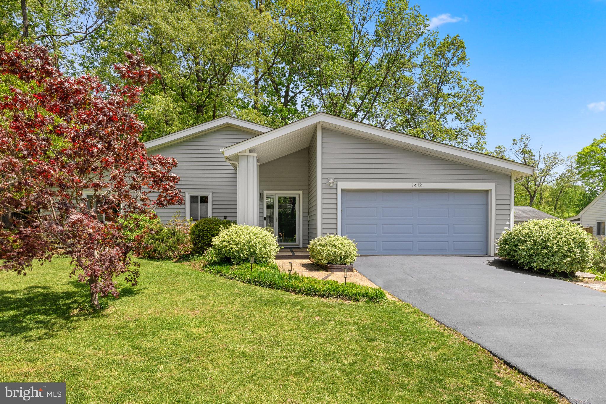 1412 SADLERS WELLS DRIVE