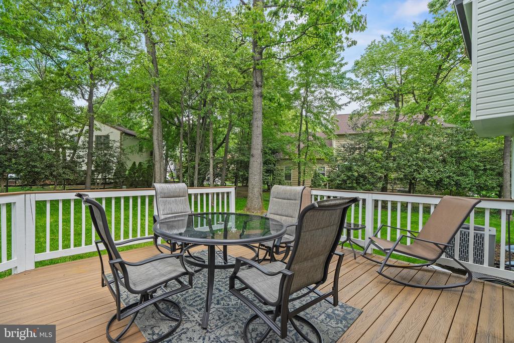 11204 LONGWOOD GROVE DRIVE
