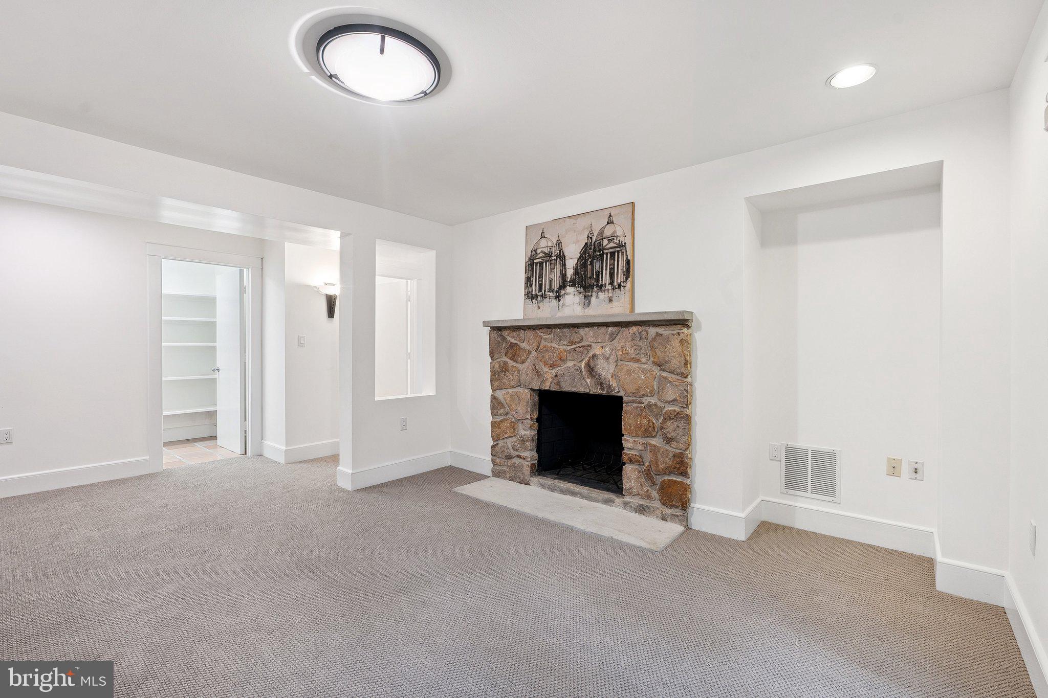 1330 POTOMAC SCHOOL ROAD