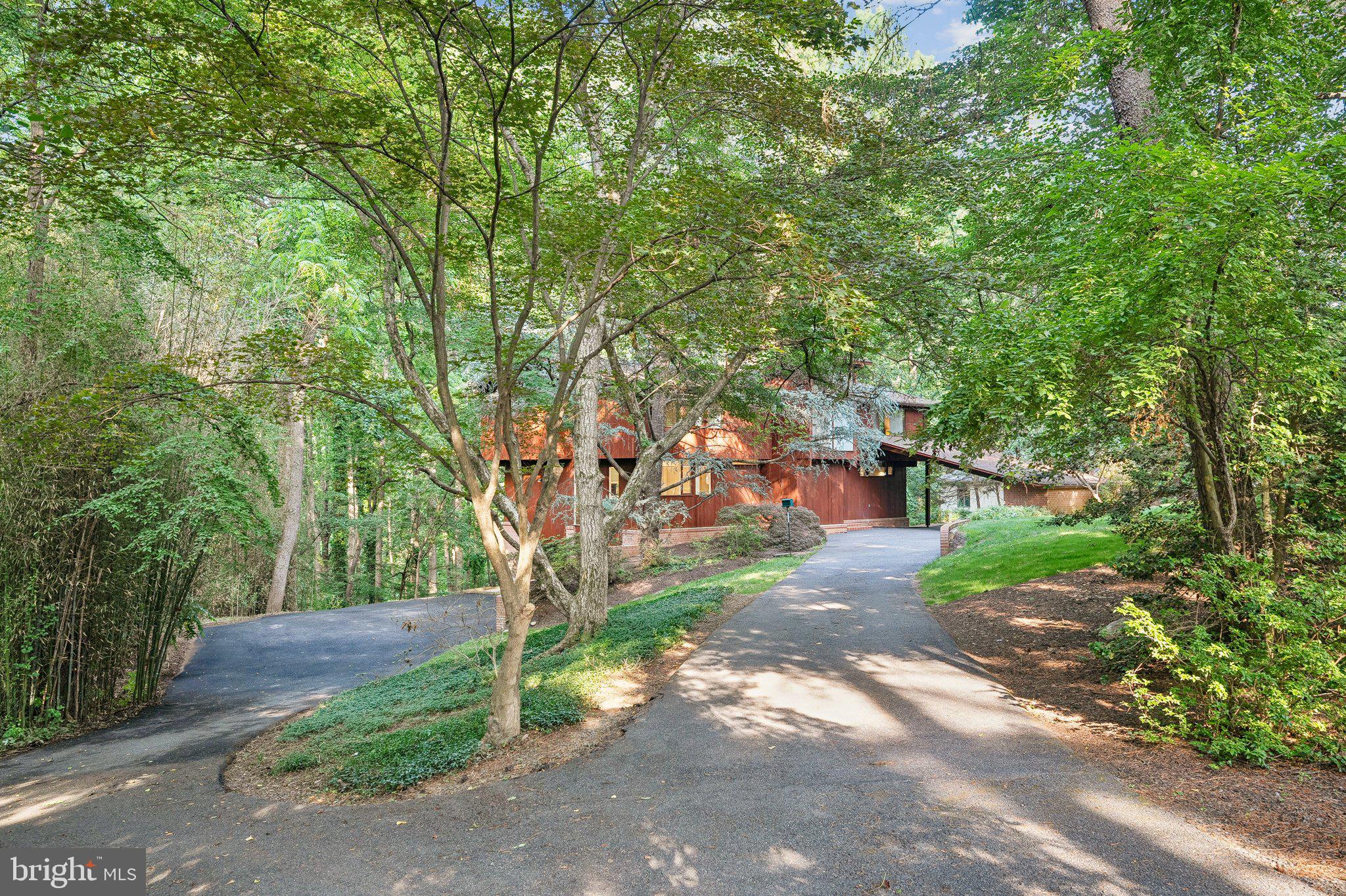 1330 POTOMAC SCHOOL ROAD