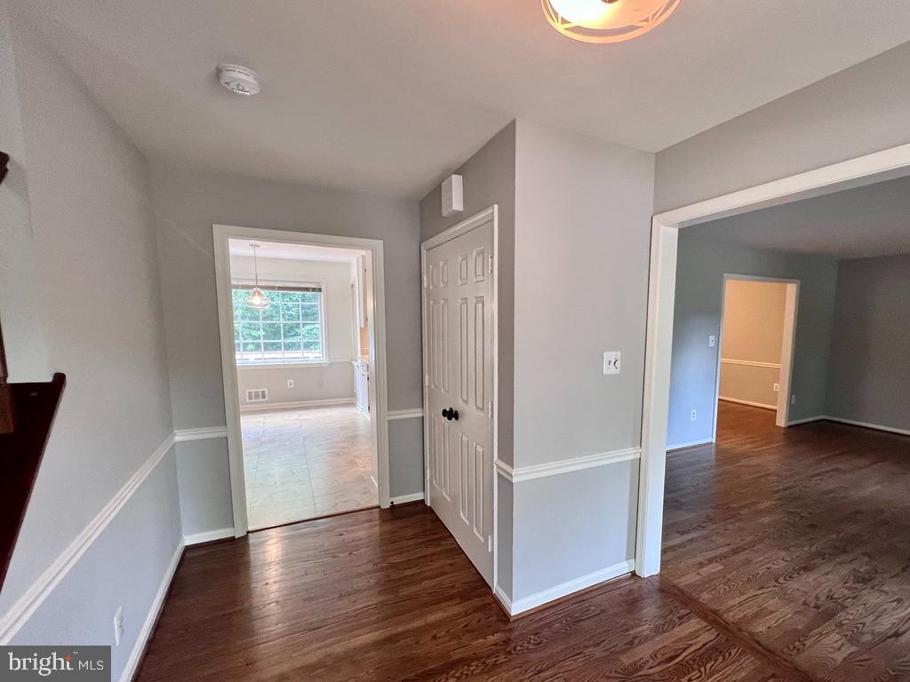 9101 STREAMVIEW LANE