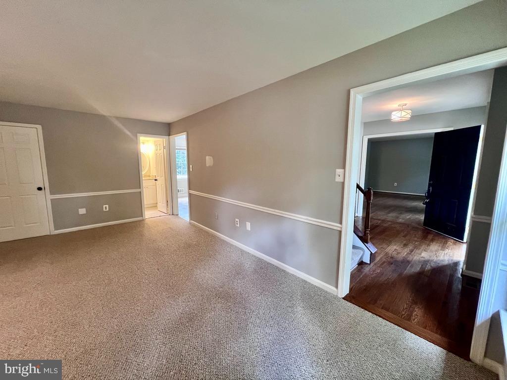 9101 STREAMVIEW LANE