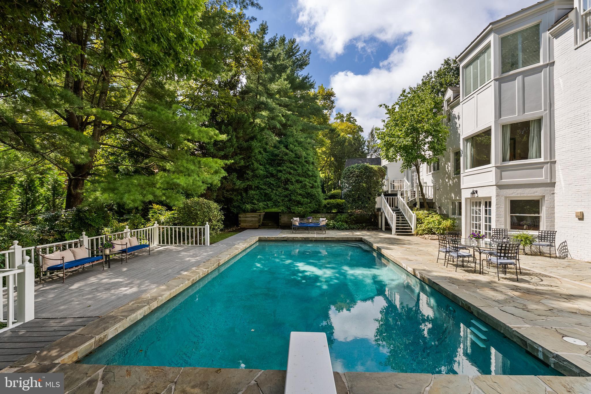 6460 KEDLESTON COURT