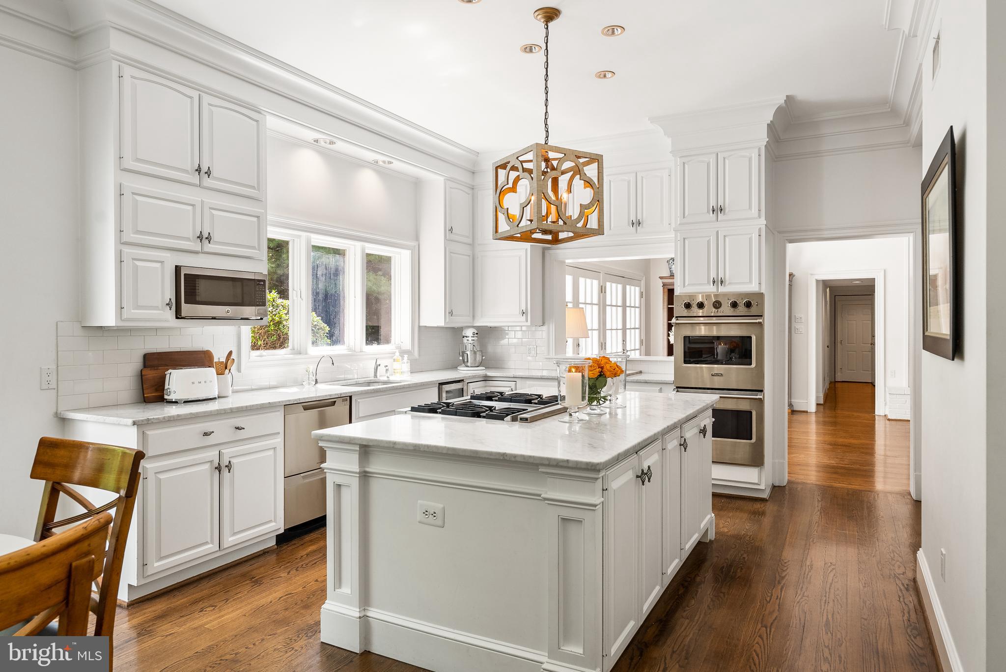 6460 KEDLESTON COURT