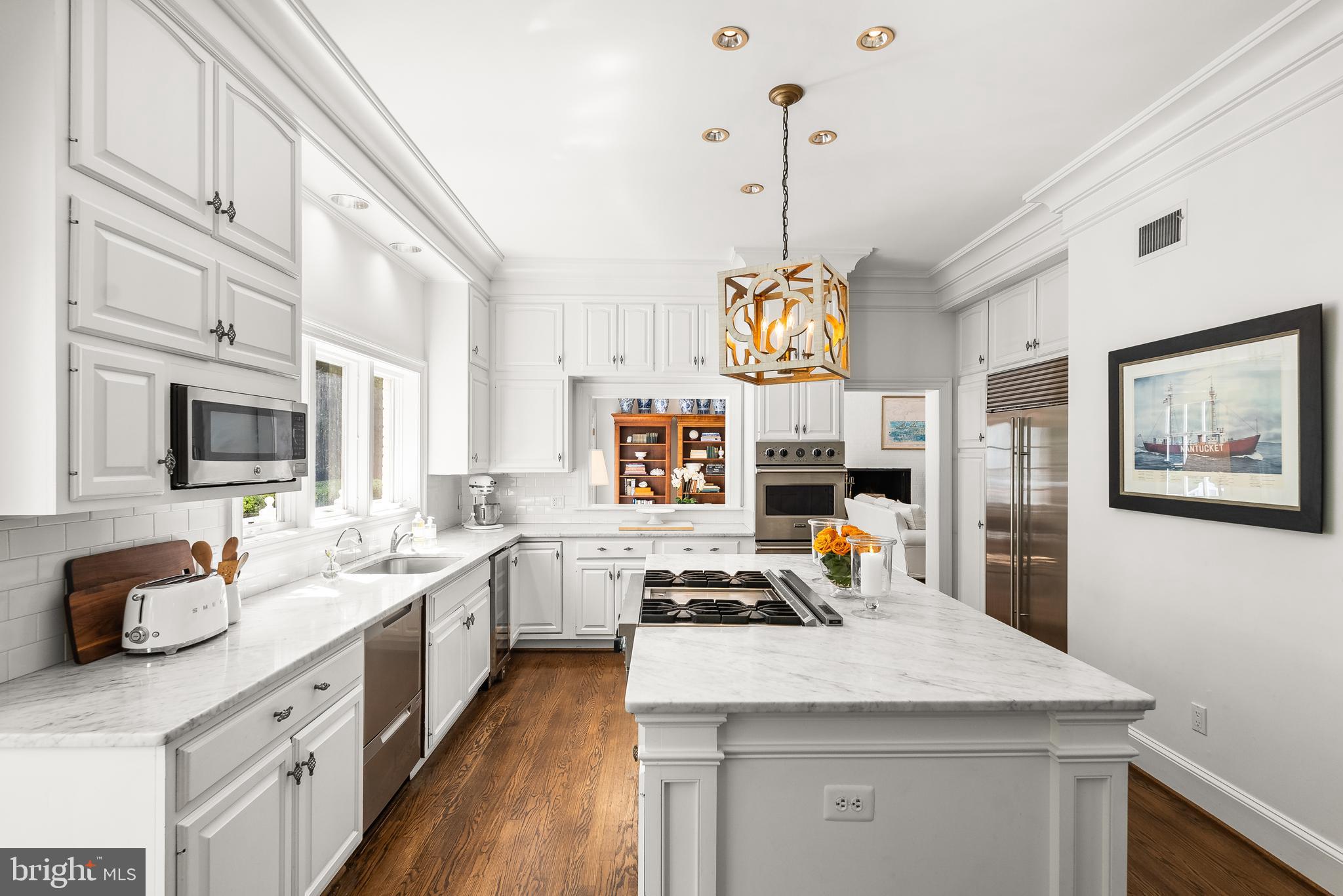 6460 KEDLESTON COURT