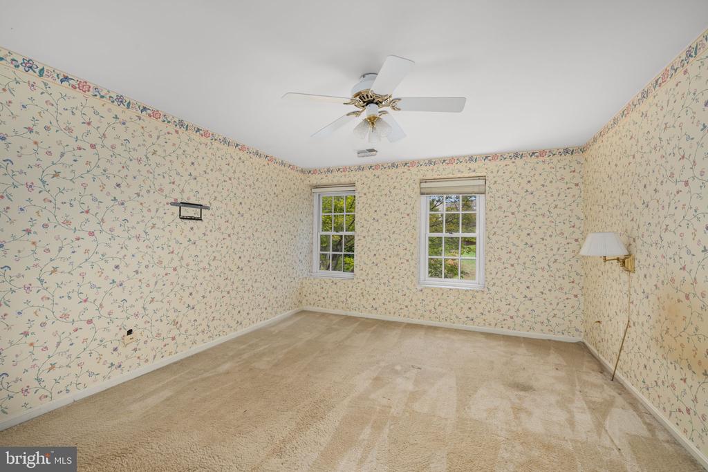 9023 STREAMVIEW LANE