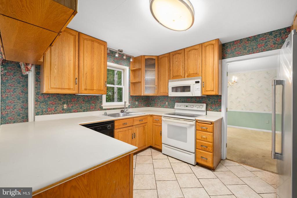 9023 STREAMVIEW LANE