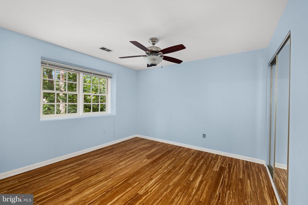 9023 STREAMVIEW LANE