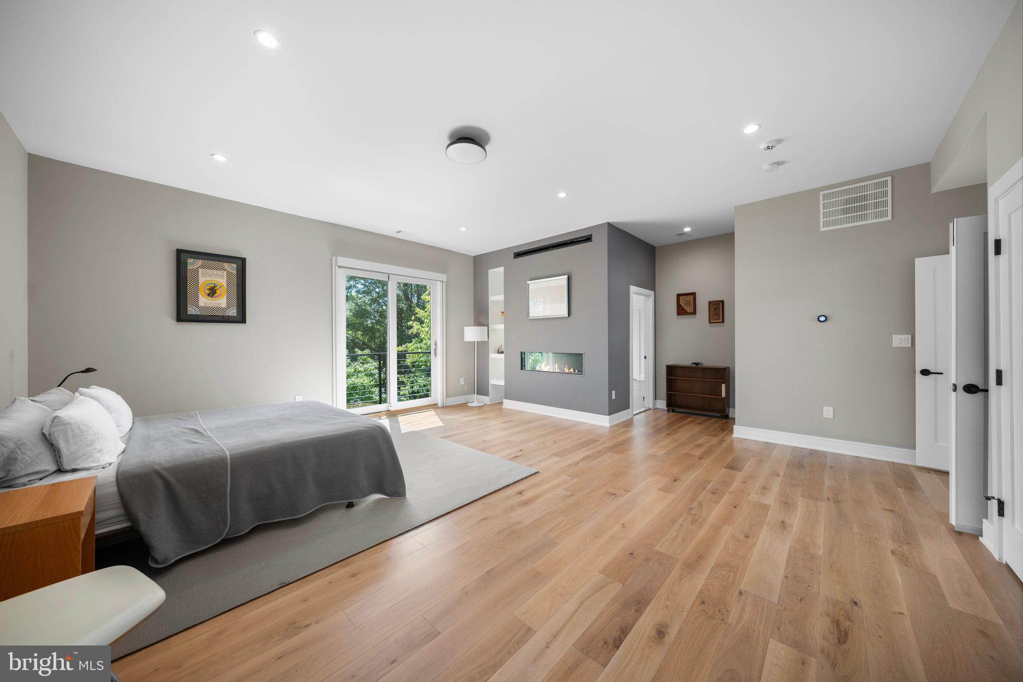 1459 DEWBERRY COURT
