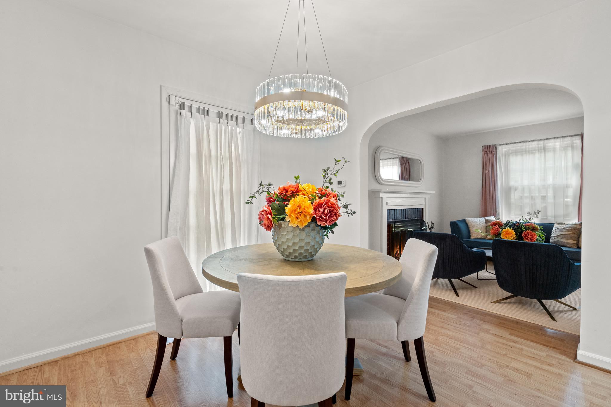 5005 ROSEMONT AVENUE