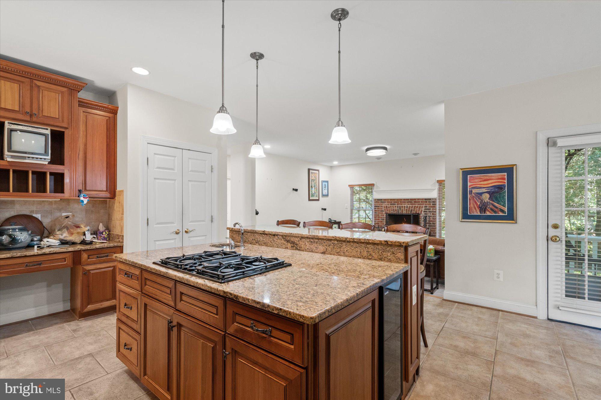 8413 W BOULEVARD DRIVE