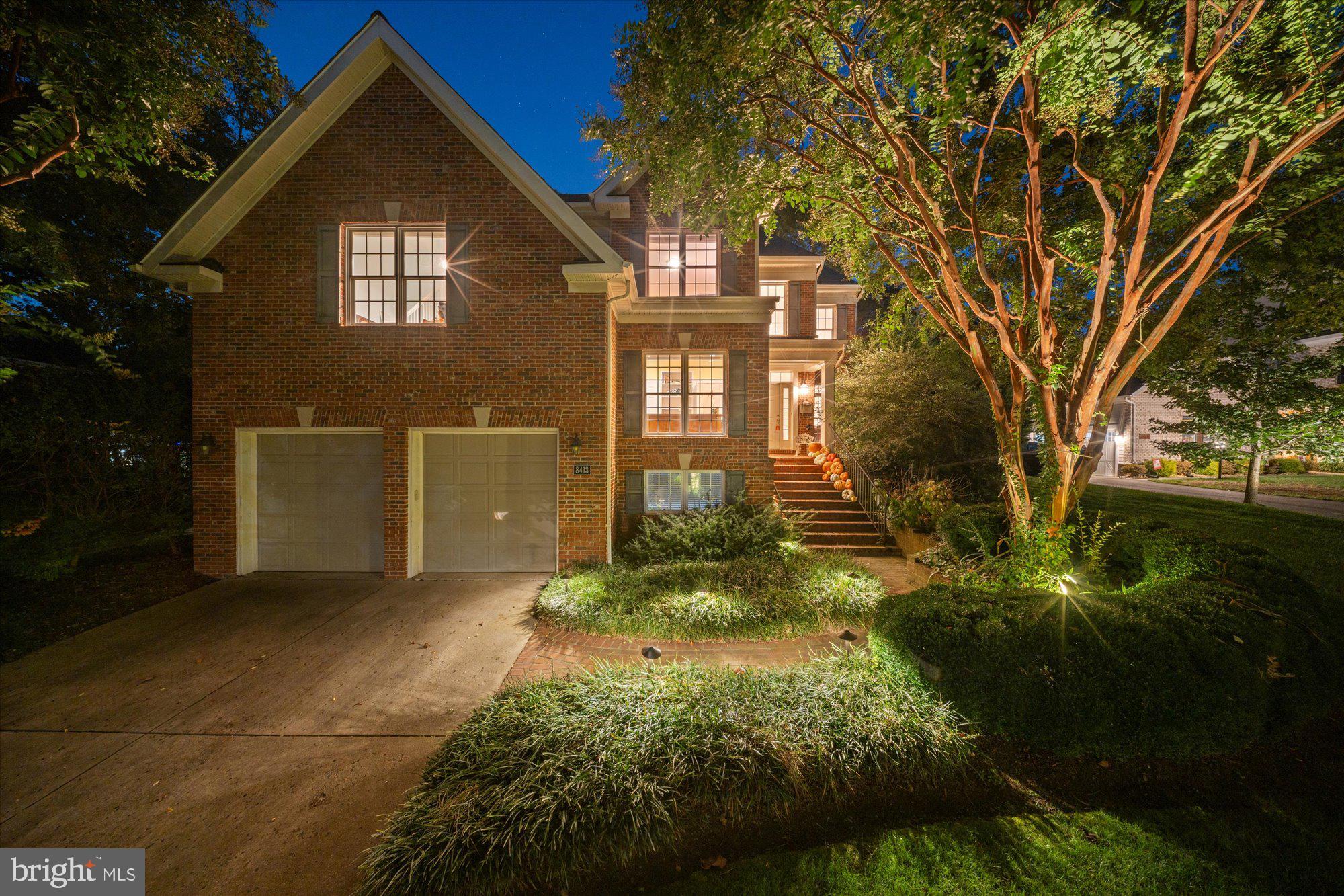 8413 W BOULEVARD DRIVE