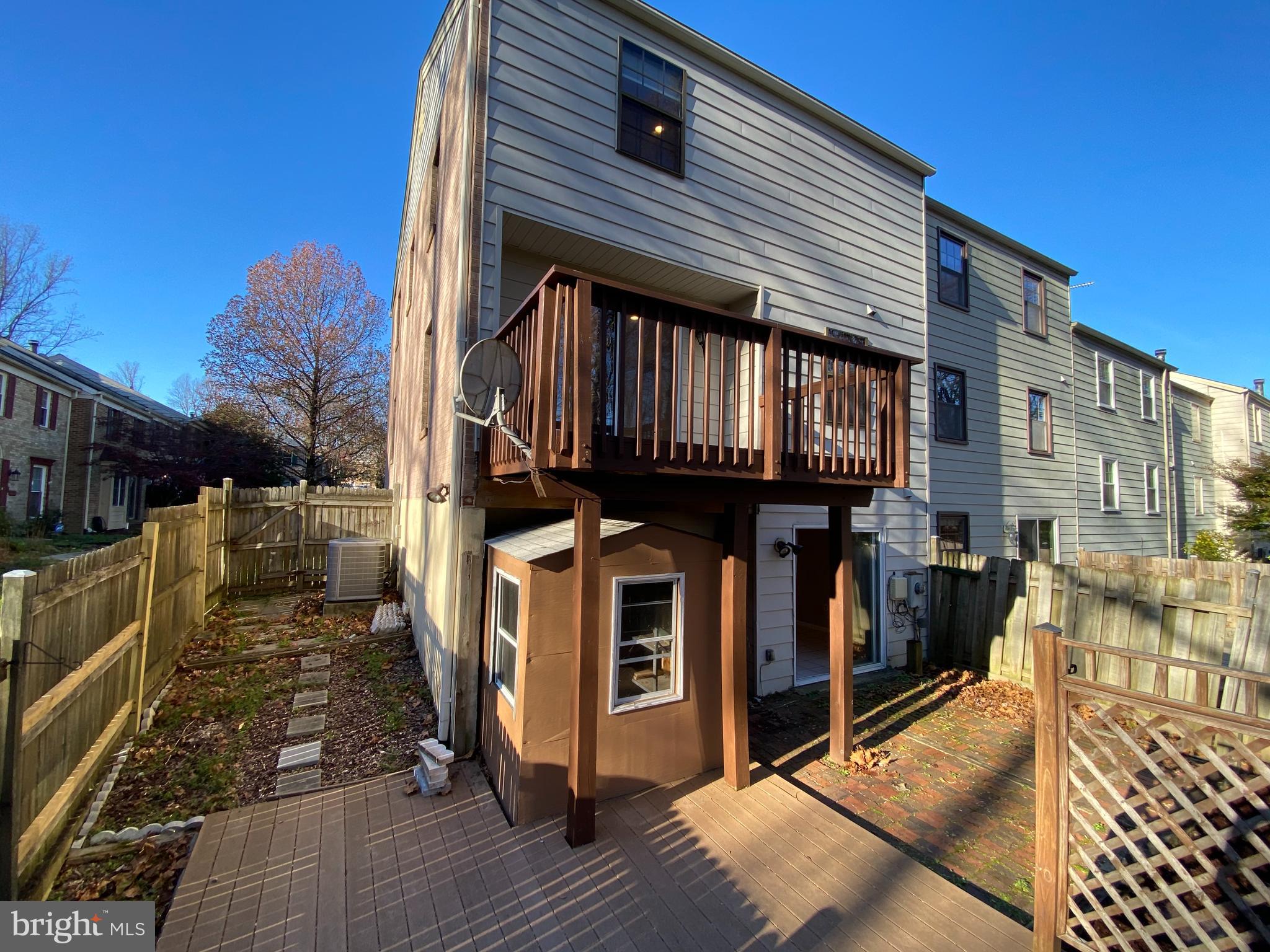 9400 CANDLEBERRY COURT