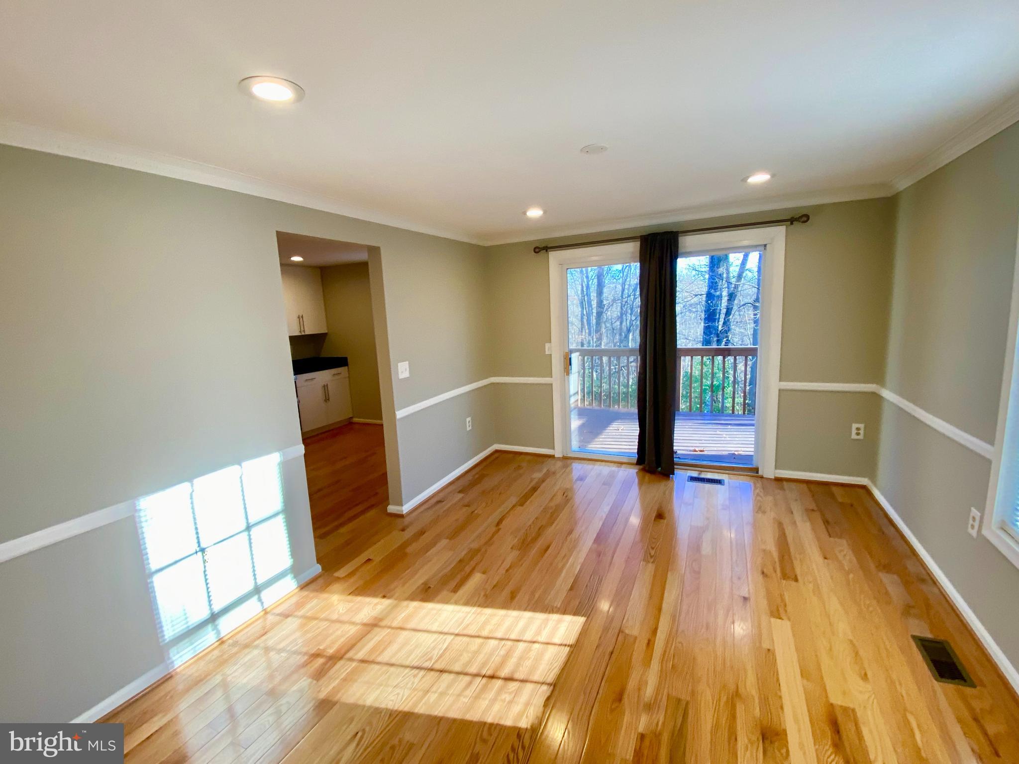 9400 CANDLEBERRY COURT