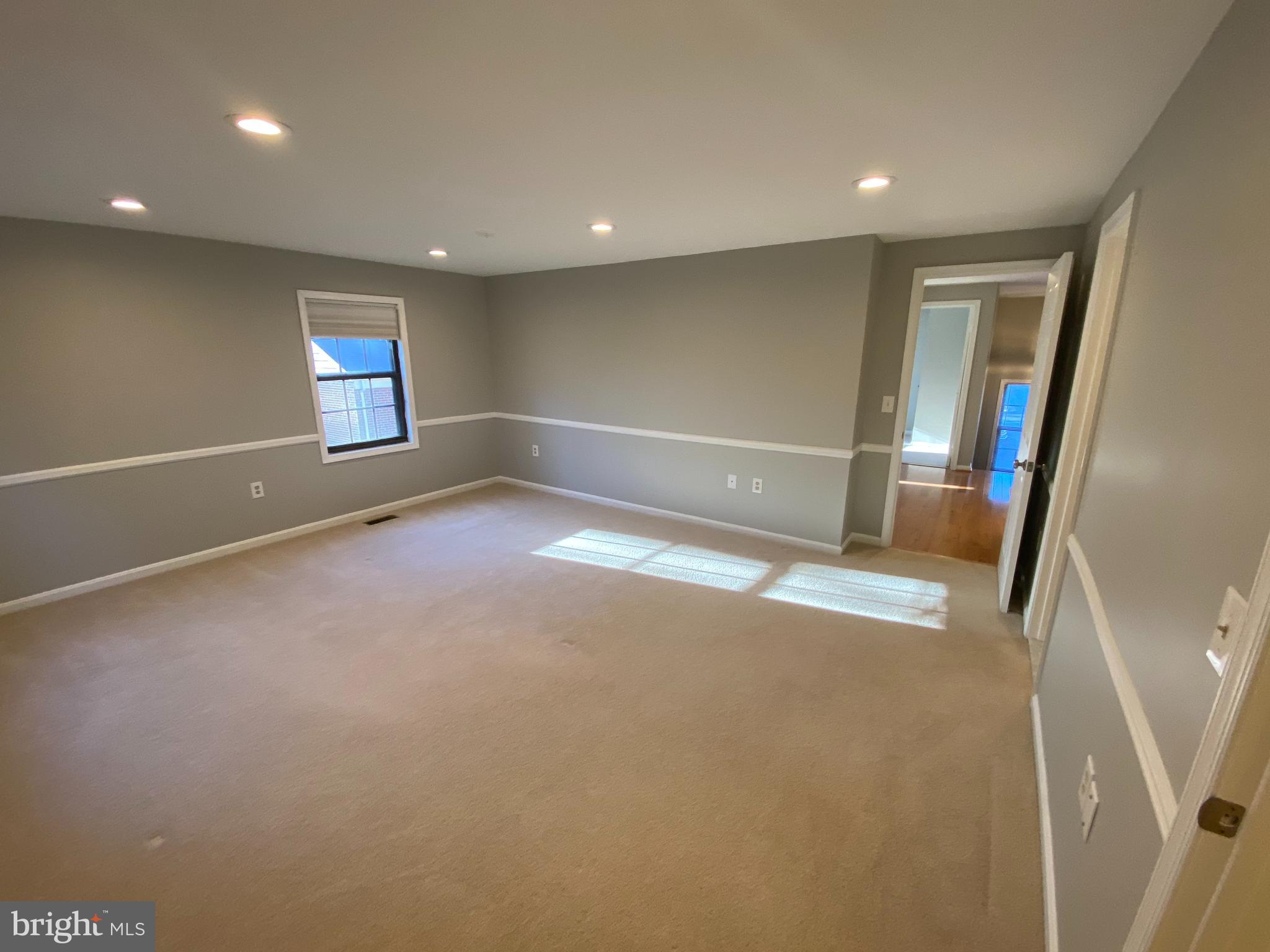 9400 CANDLEBERRY COURT