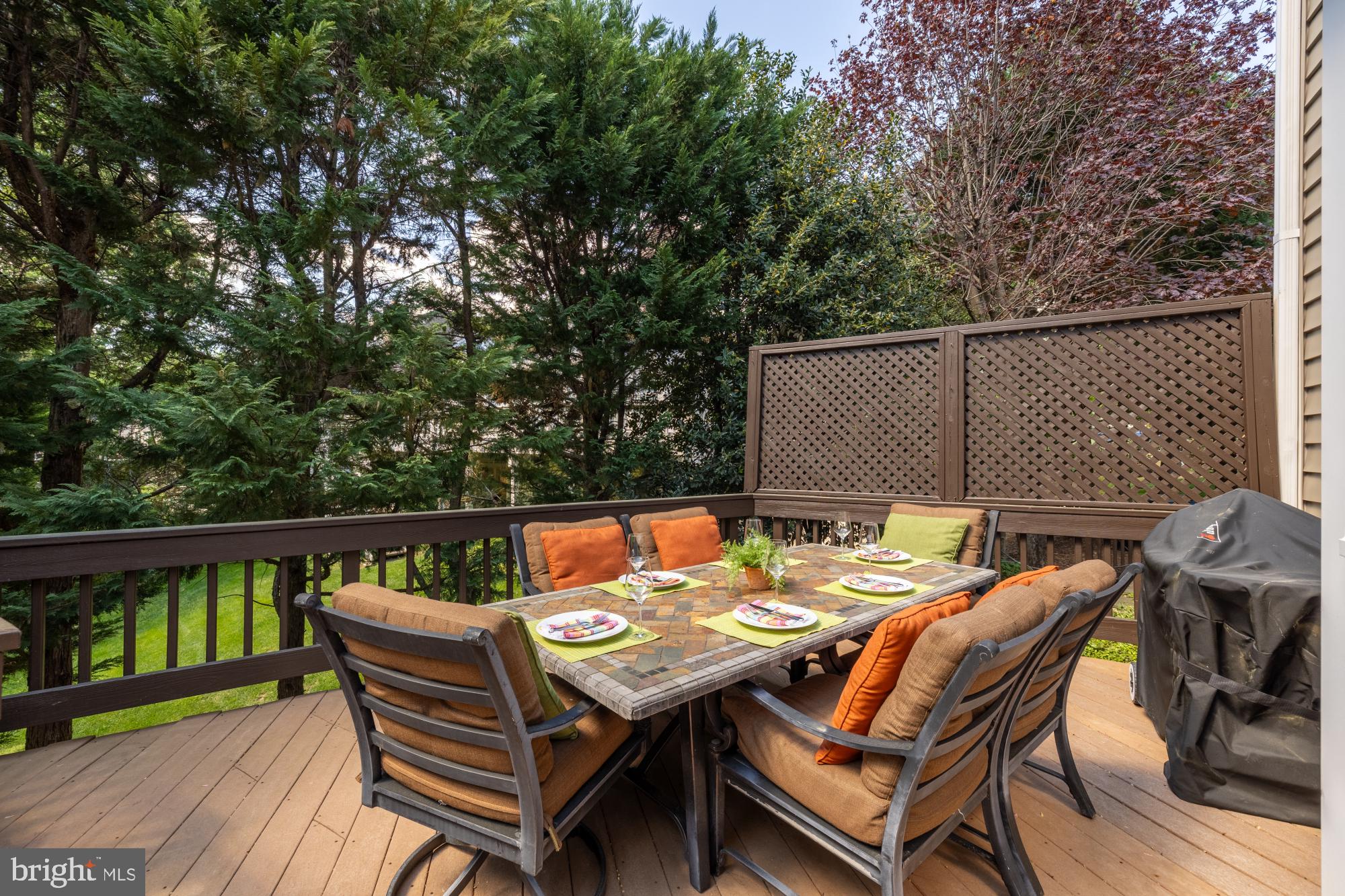 1257 NEW BEDFORD LANE