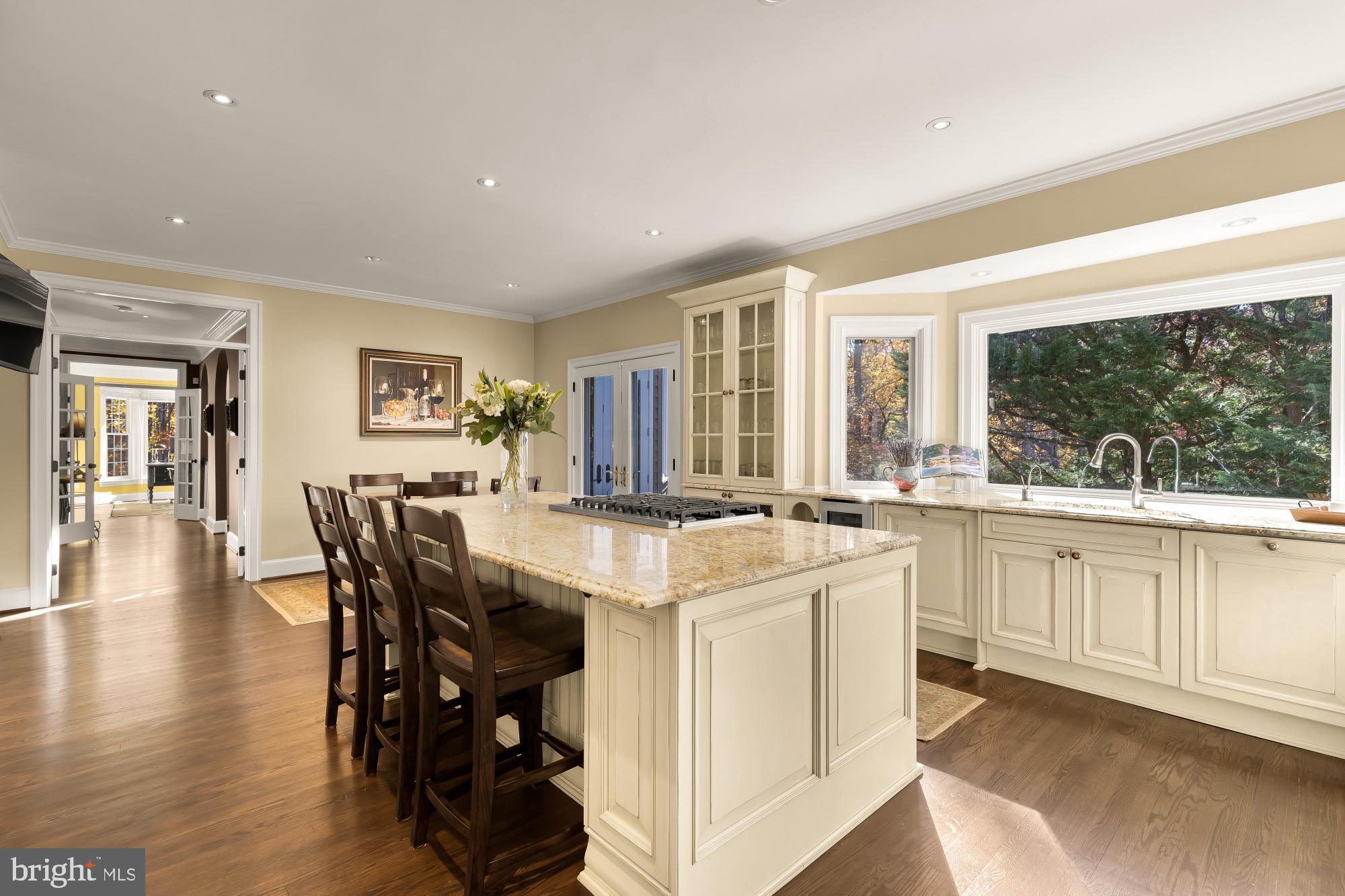1257 NEW BEDFORD LANE