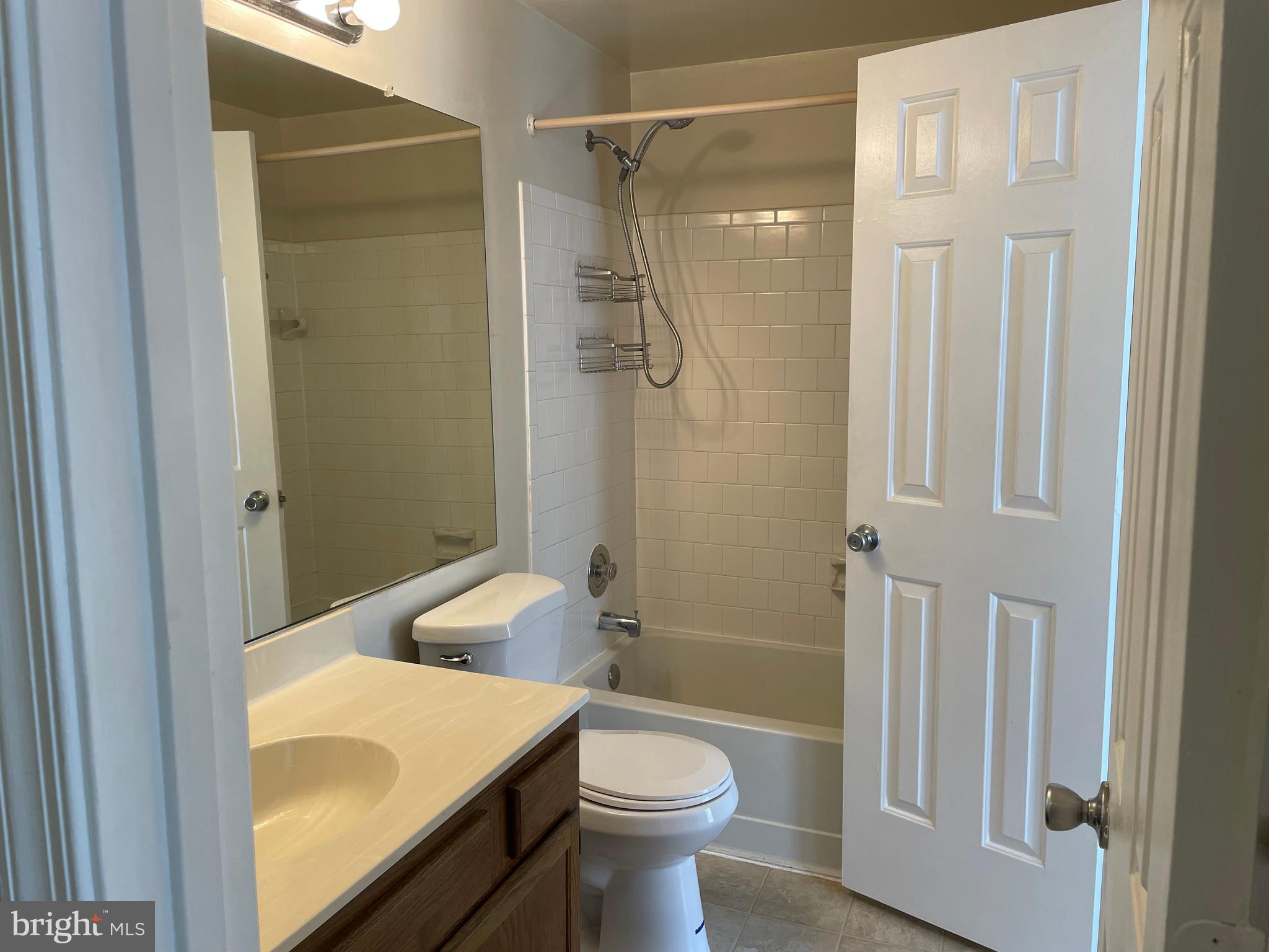 7140 WESTFIELD COURT