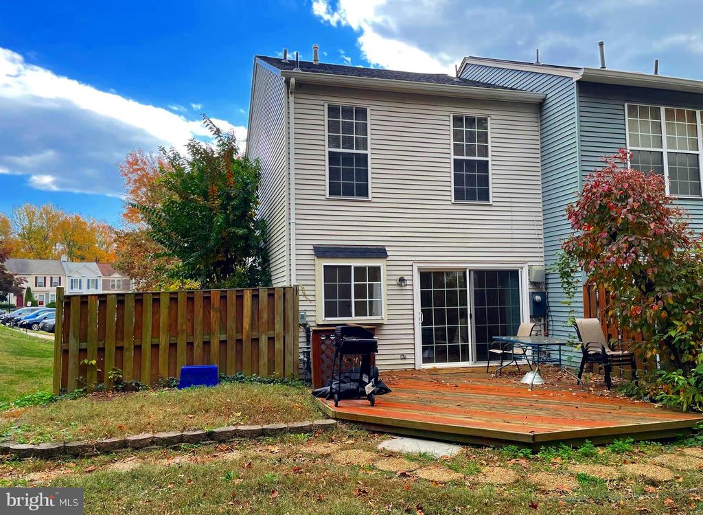 7140 WESTFIELD COURT