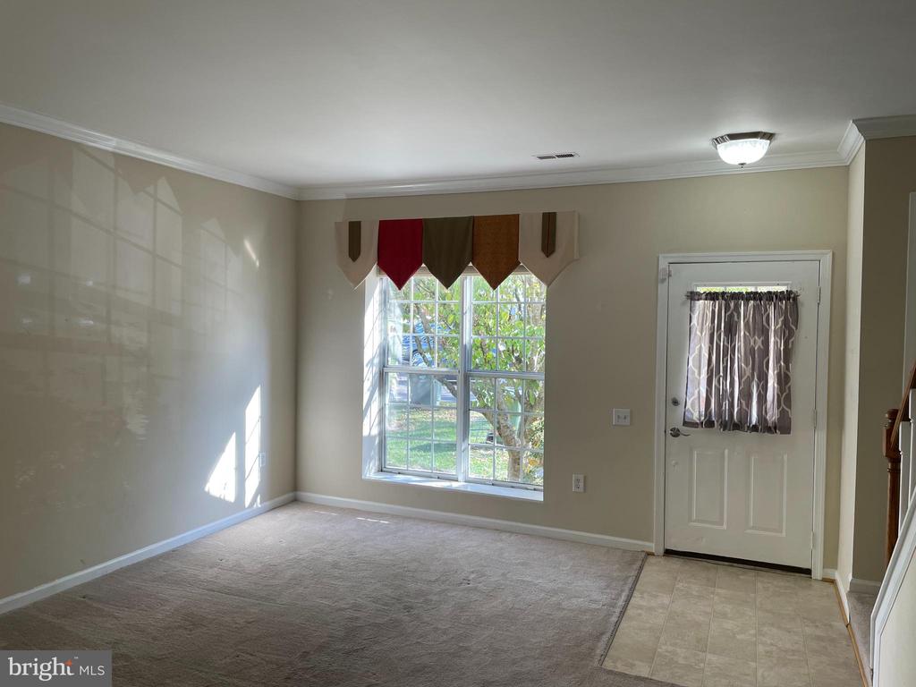 7140 WESTFIELD COURT