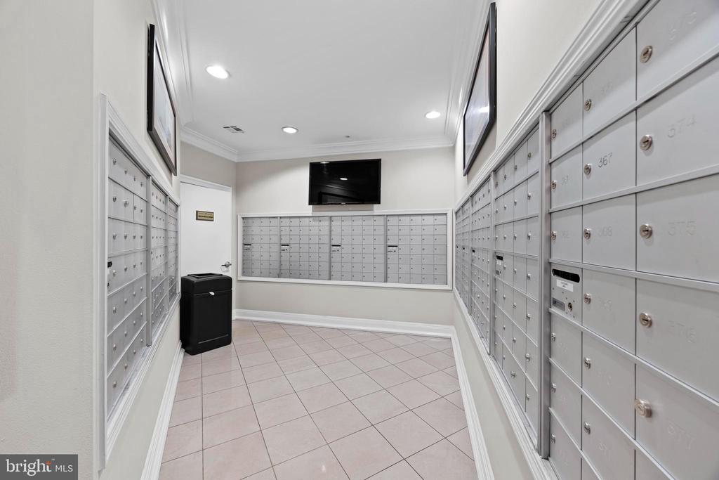 12000 MARKET STREET 257