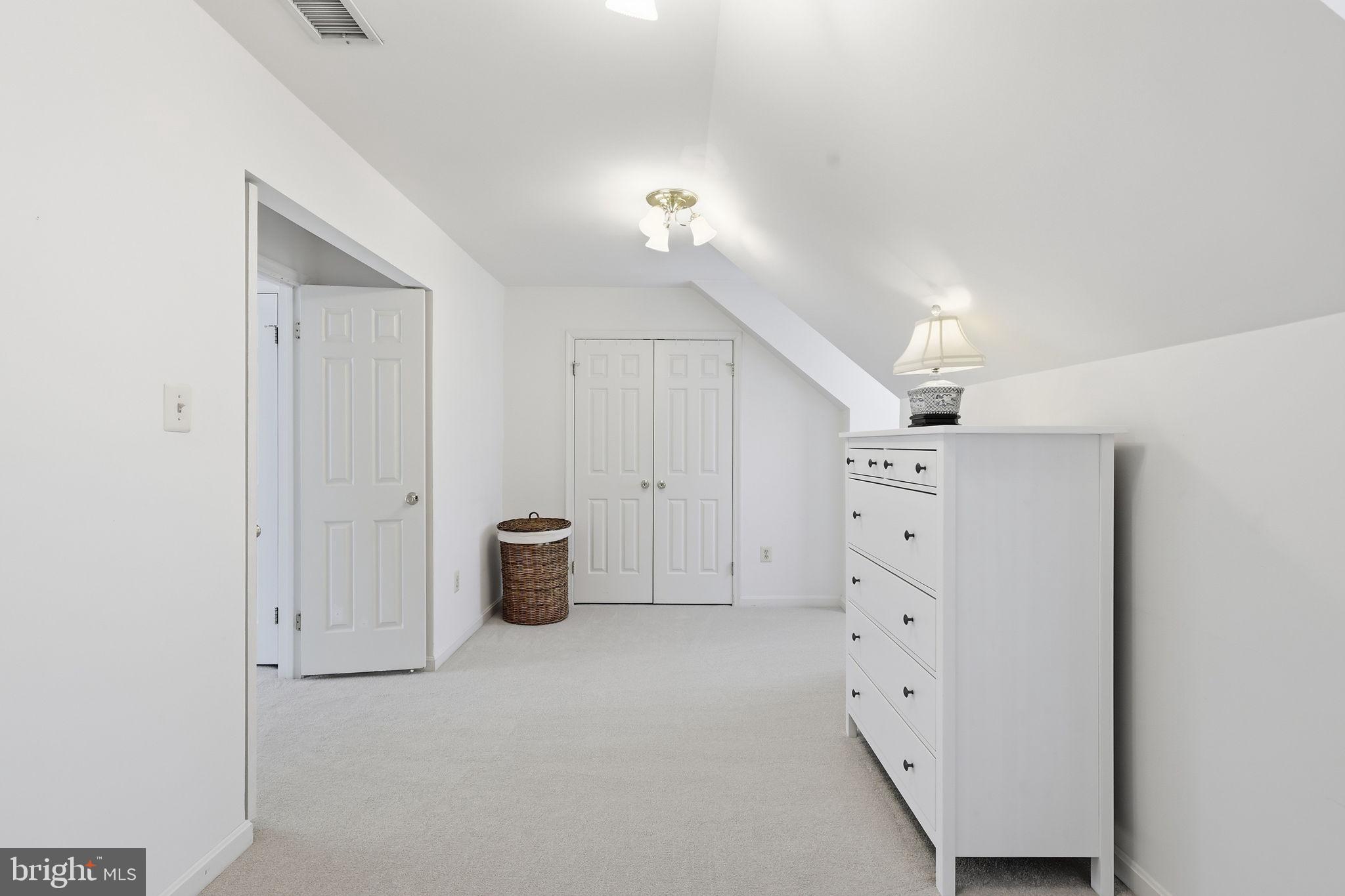 11531 MAMIE LANE