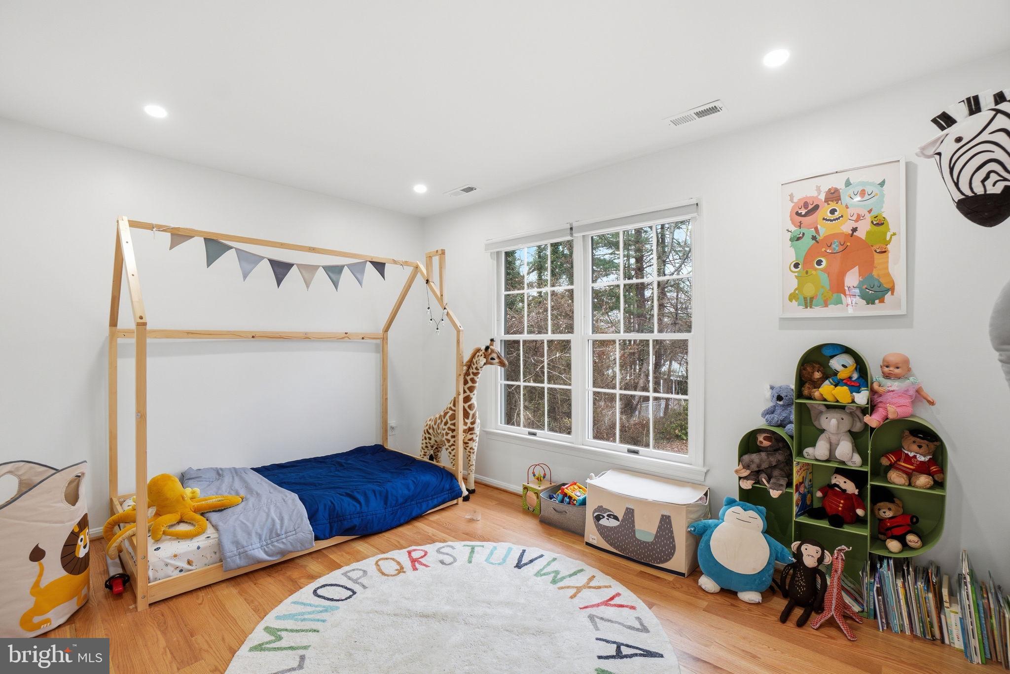 8656 TUTTLE ROAD