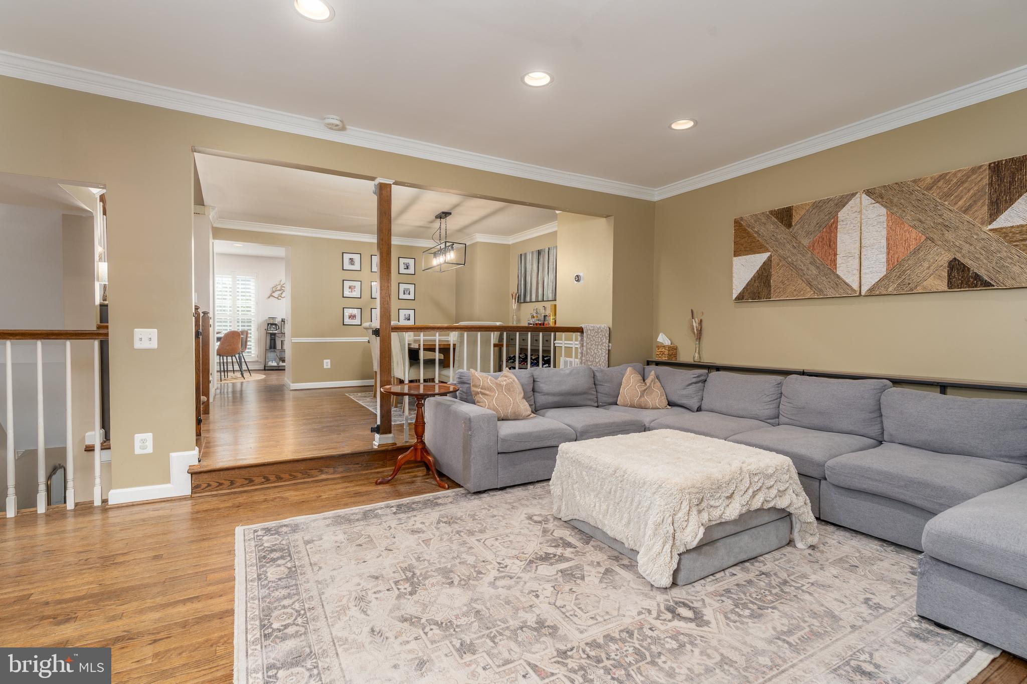 3560 S GEORGE MASON DRIVE 16