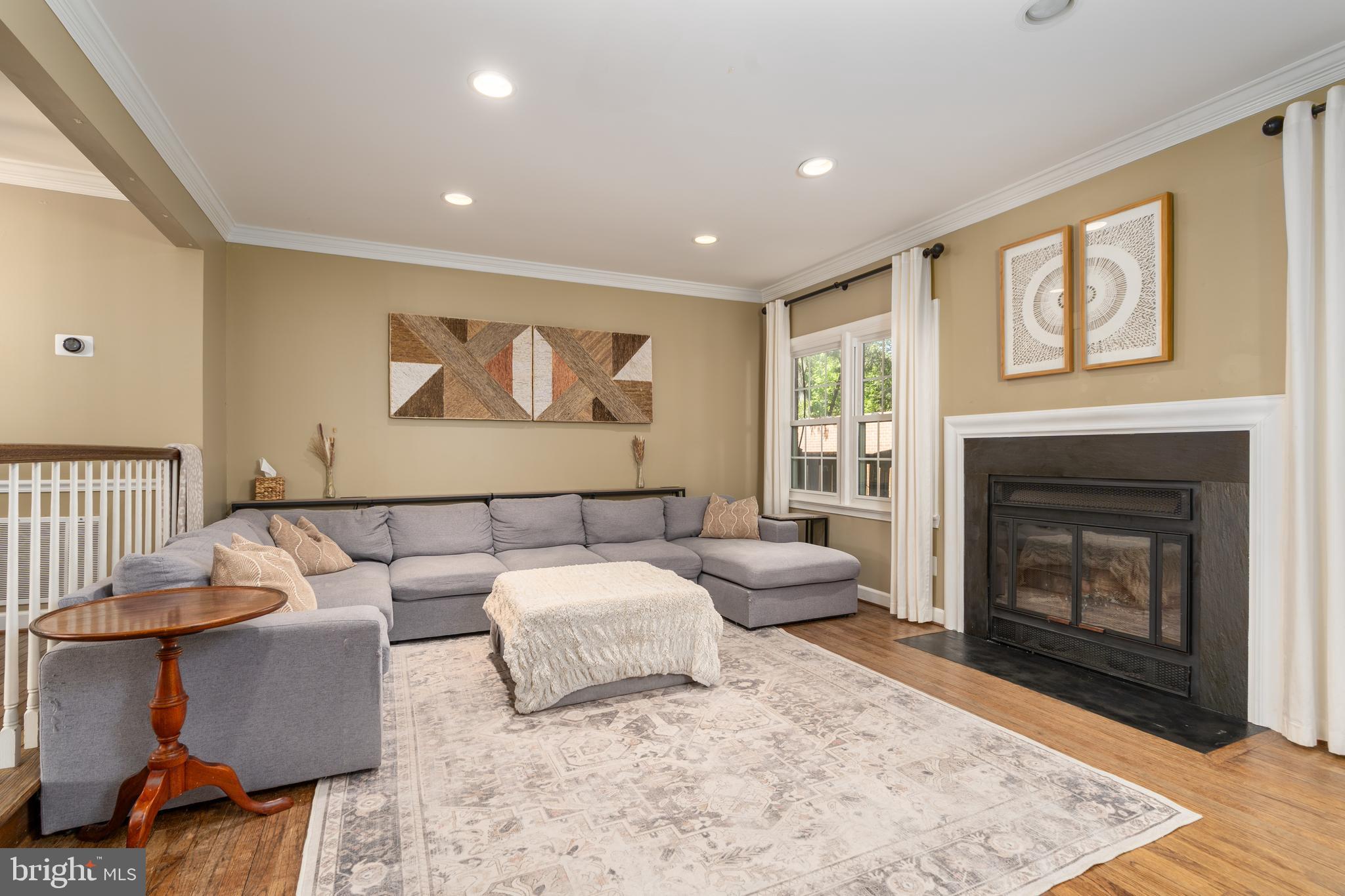 3560 S GEORGE MASON DRIVE 16