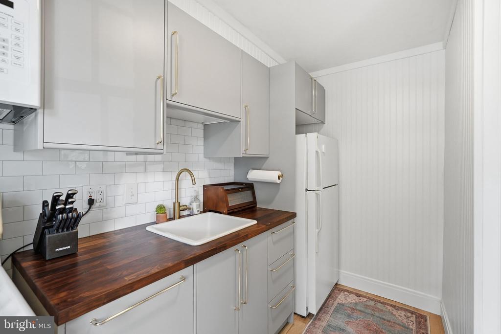1408 BELLE VIEW BOULEVARD Unit: A2