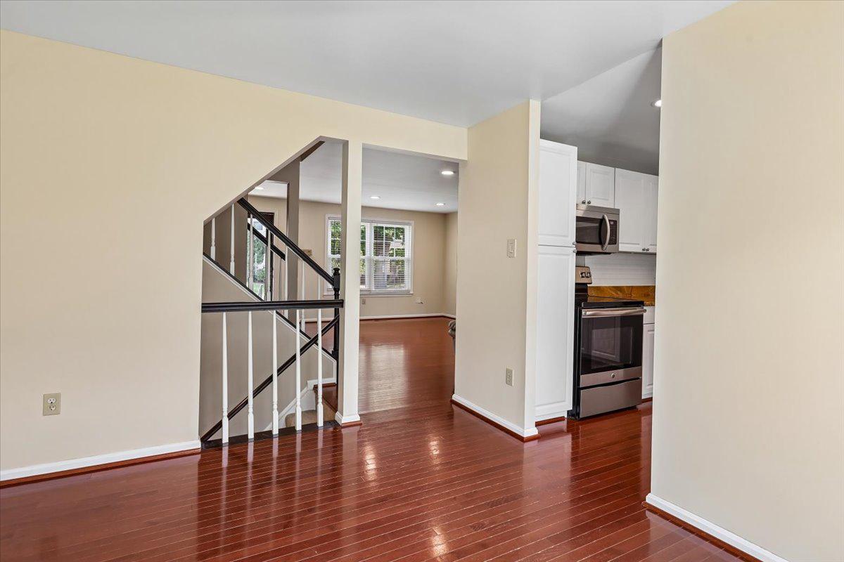 2984 BRAXTON WOOD COURT