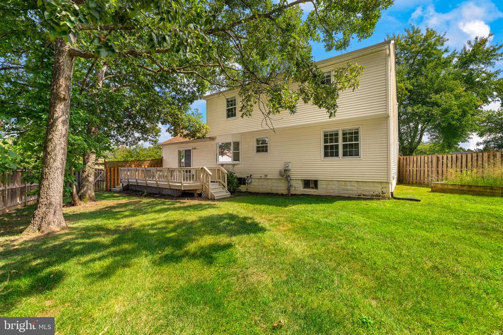 6520 WHITE POST ROAD