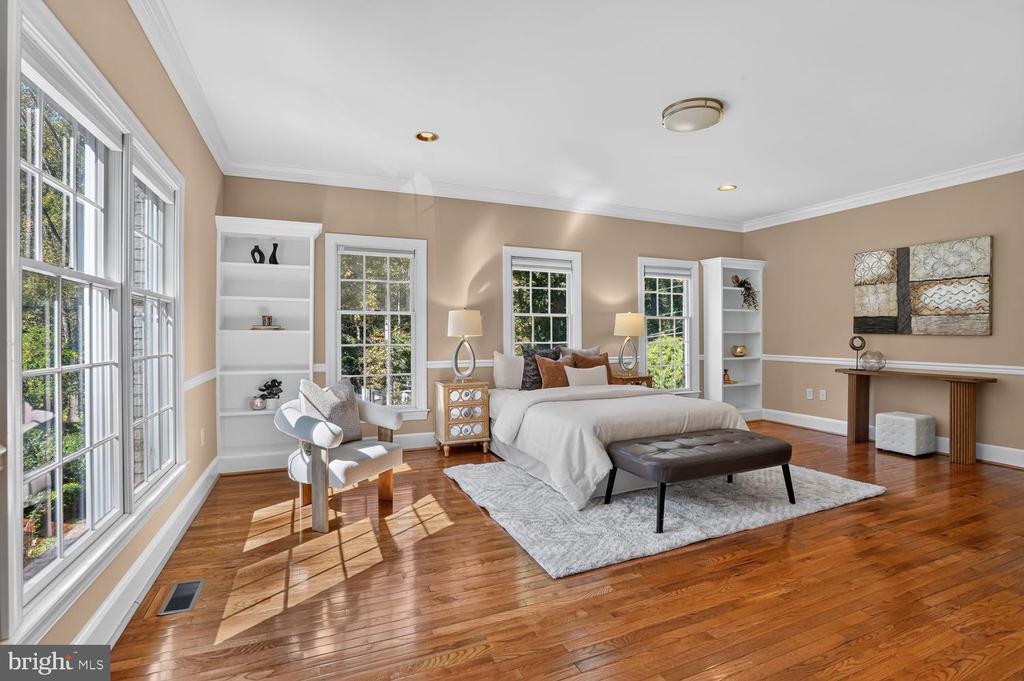 7901 GEORGETOWN PIKE