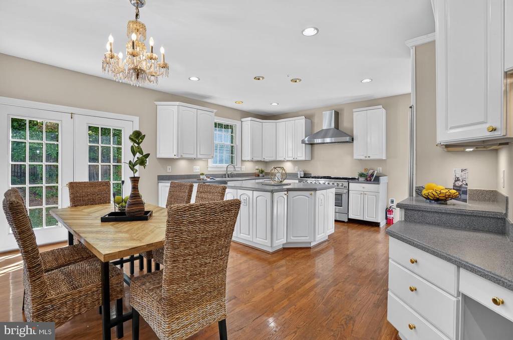 7901 GEORGETOWN PIKE