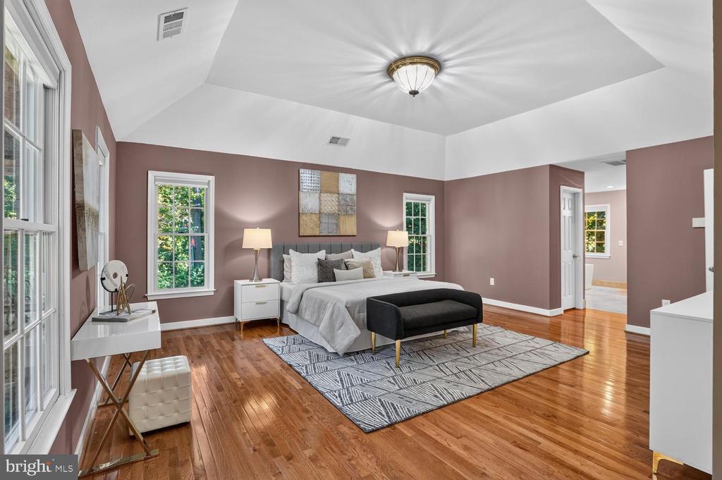 7901 GEORGETOWN PIKE